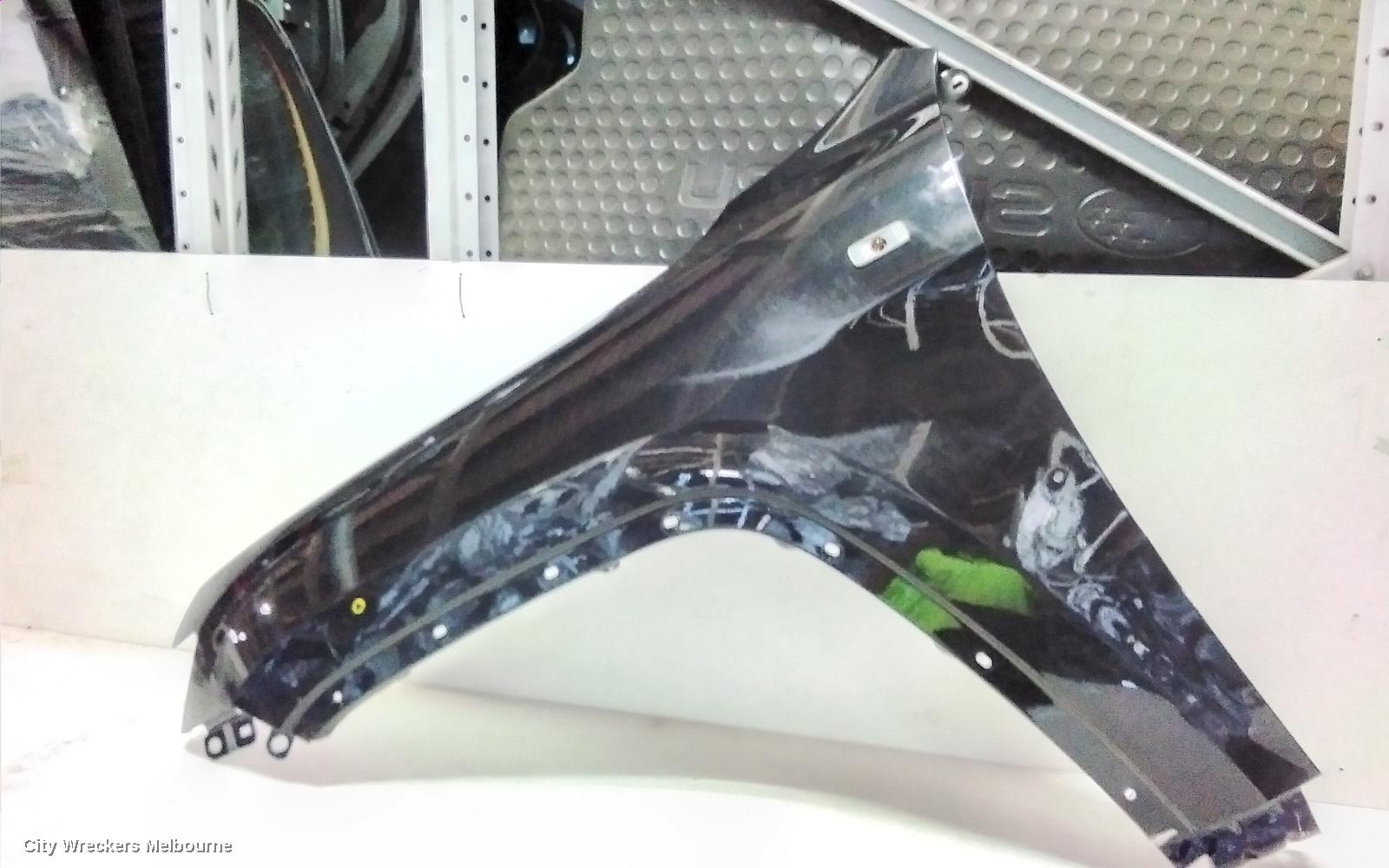JEEP GRANDCHEROKEE LEFT GUARD, WK, 10/2010 - 03/2013