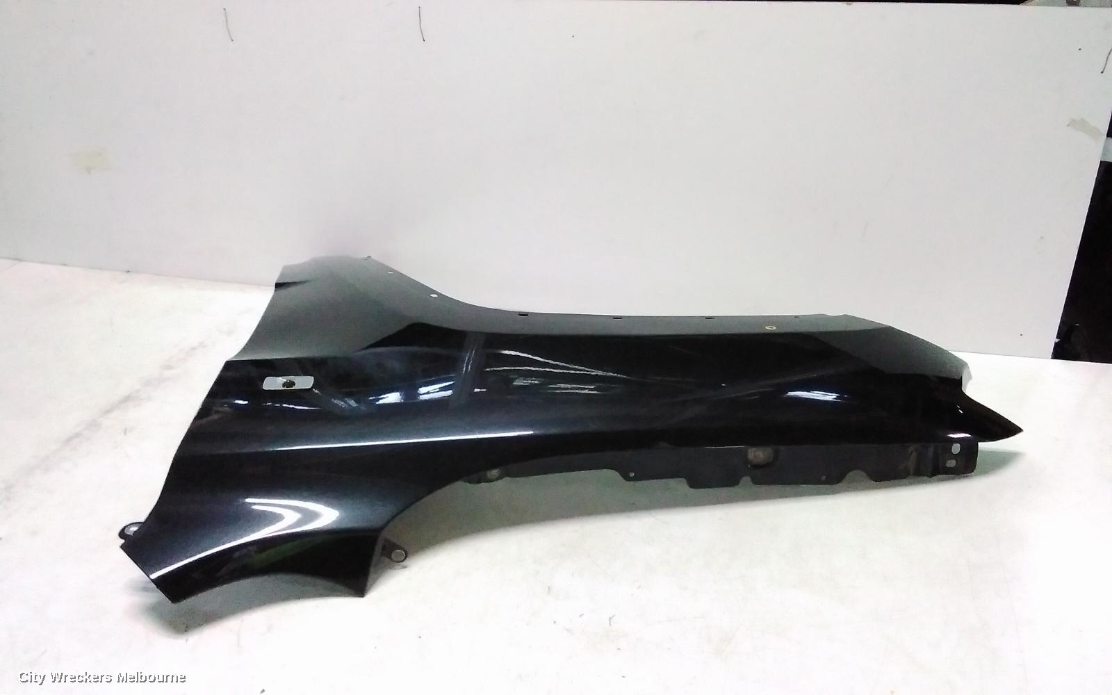 JEEP GRANDCHEROKEE LEFT GUARD, WK, 10/2010 - 03/2013
