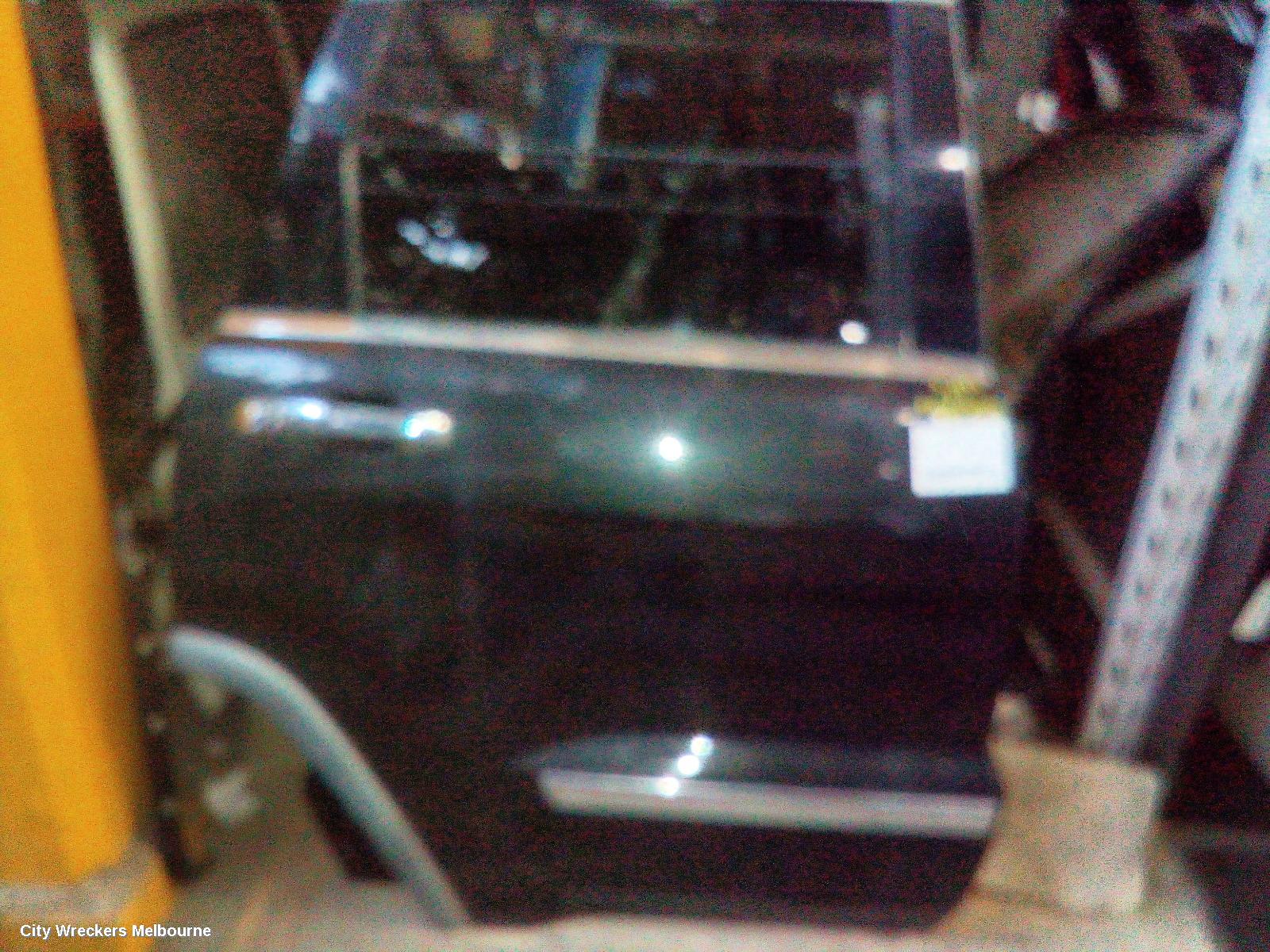 JEEP GRANDCHEROKEE RIGHT REAR DOOR, WK, W/ MOULD TYPE, 10/2010 - 03/2013