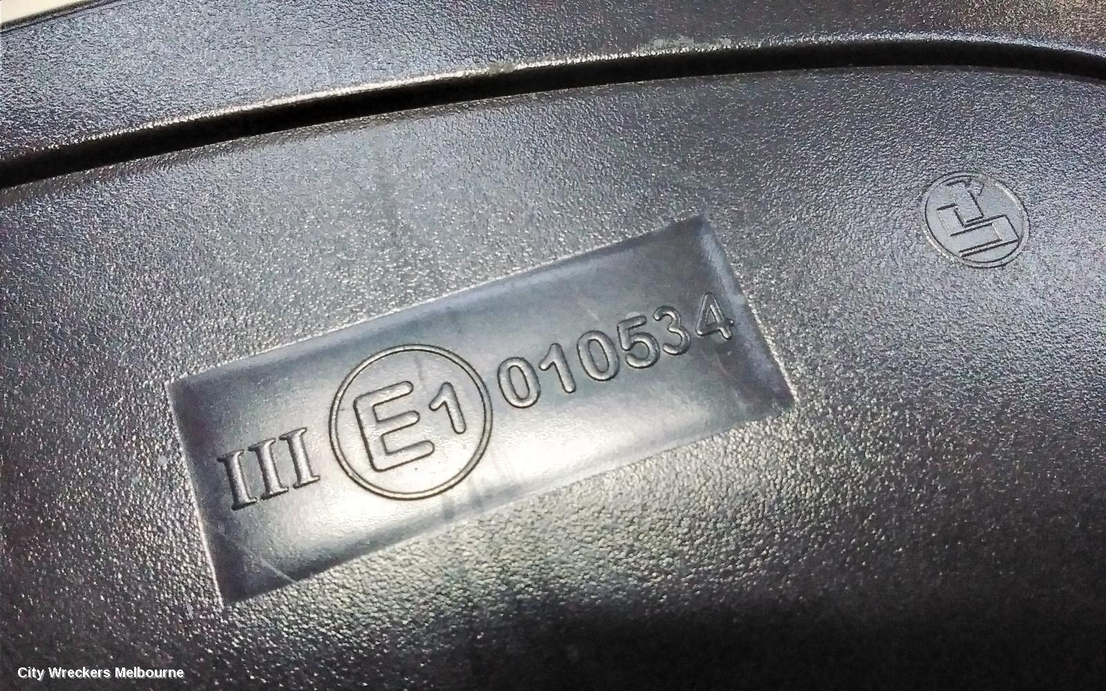 HOLDEN ASTRA LEFT DOOR MIRROR, TS, POWER, HATCH/SEDAN, PAINTED TYPE (SMOOTH FINISH), 09/1998 - 10/2006