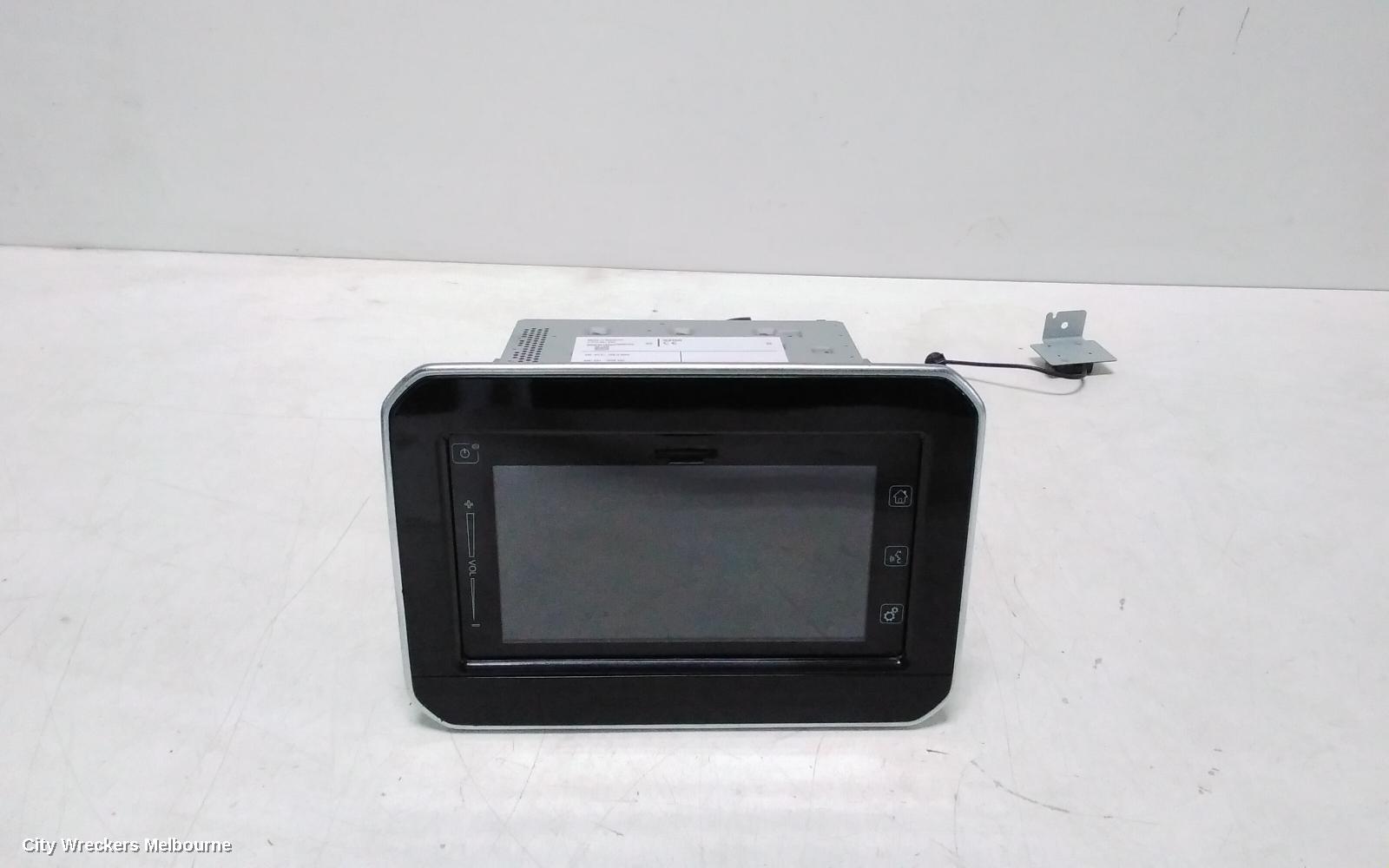 SUZUKI IGNIS RADIO/CD/DVD/SAT/TV, DISPLAY UNIT, 7IN TOUCH SCREEN, SAT NAV TYPE, MF, 11/2016 ONWARDS