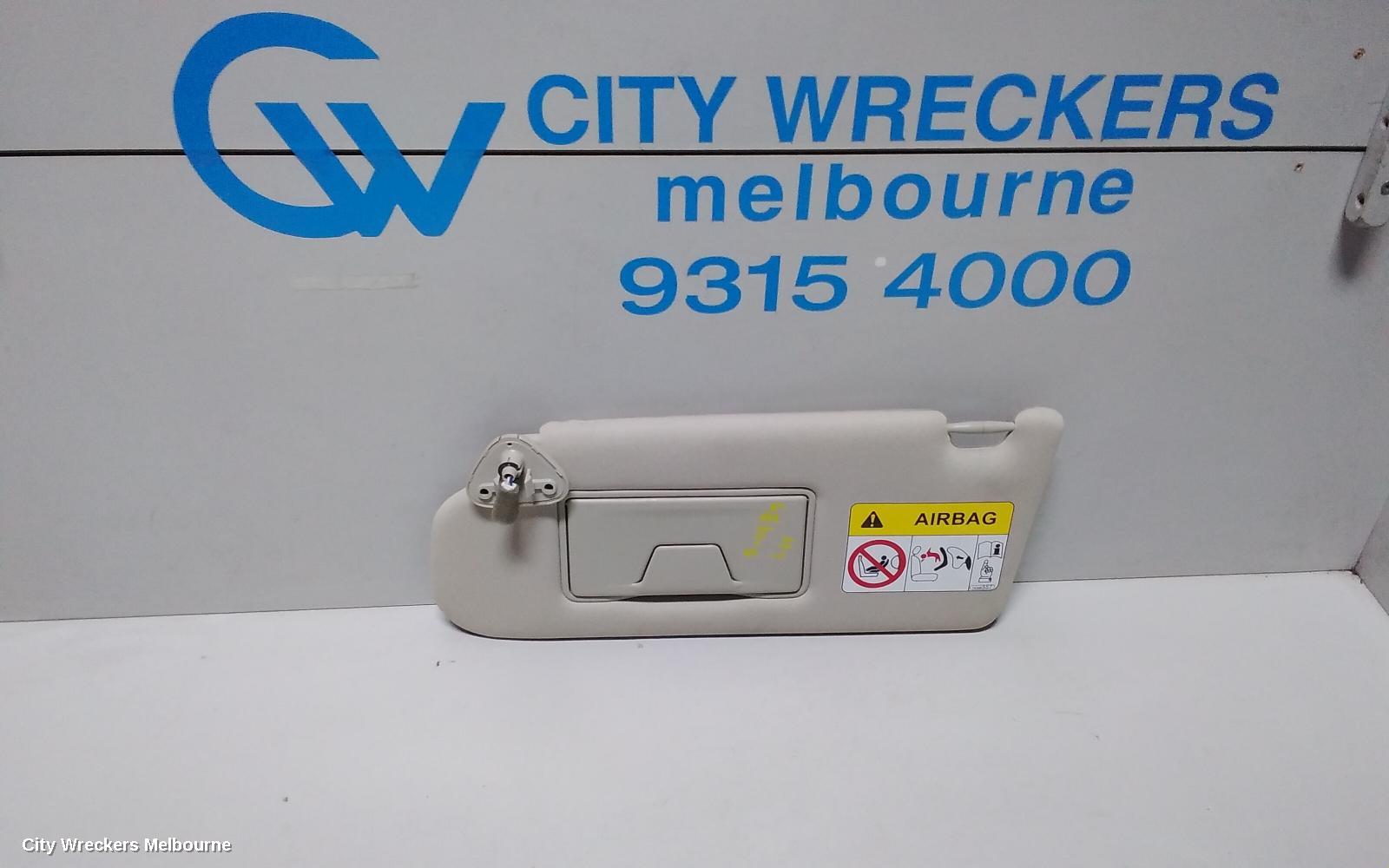 MITSUBISHI OUTLANDER SUNVISOR, ZK-ZL, LH SIDE, 04/2015 ONWARDS