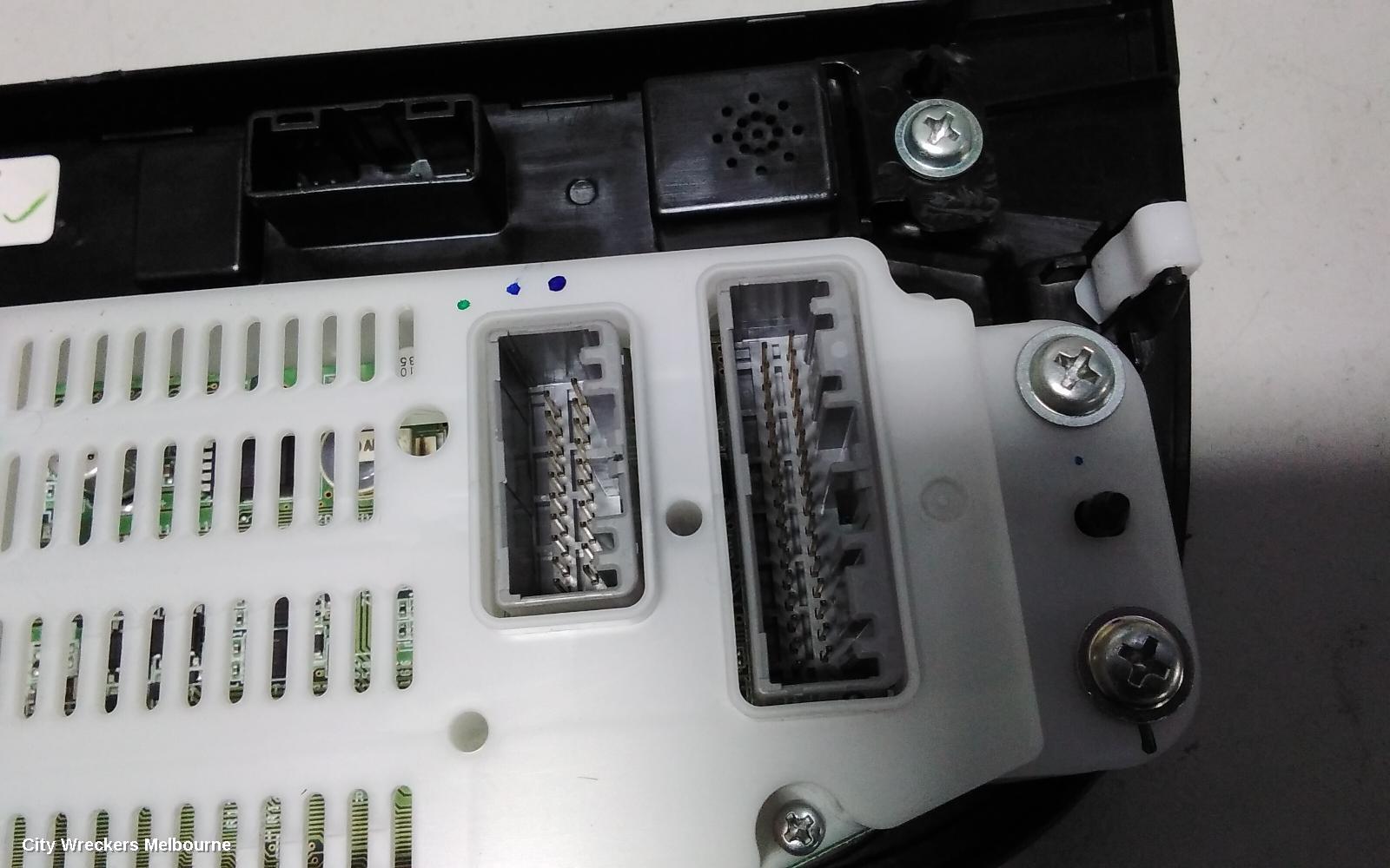 MITSUBISHI OUTLANDER HEATER/AC CONTROLS, DUAL ZONE CLIMATE CONTROL TYPE, ZJ-ZL, 10/2012 ONWARDS