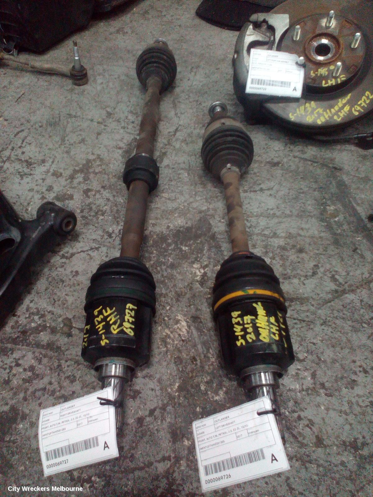 MITSUBISHI OUTLANDER LEFT DRIVESHAFT, FRONT, AUTO T/M, PETROL, 2.0, ZJ-ZL, 10/2012 ONWARDS