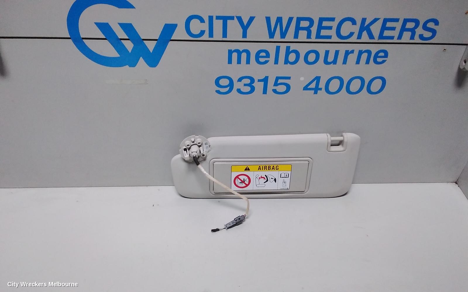 HOLDEN ASTRA SUNVISOR, BK-BL, LH SIDE, W/ LIGHT, 09/2016 - 12/2020