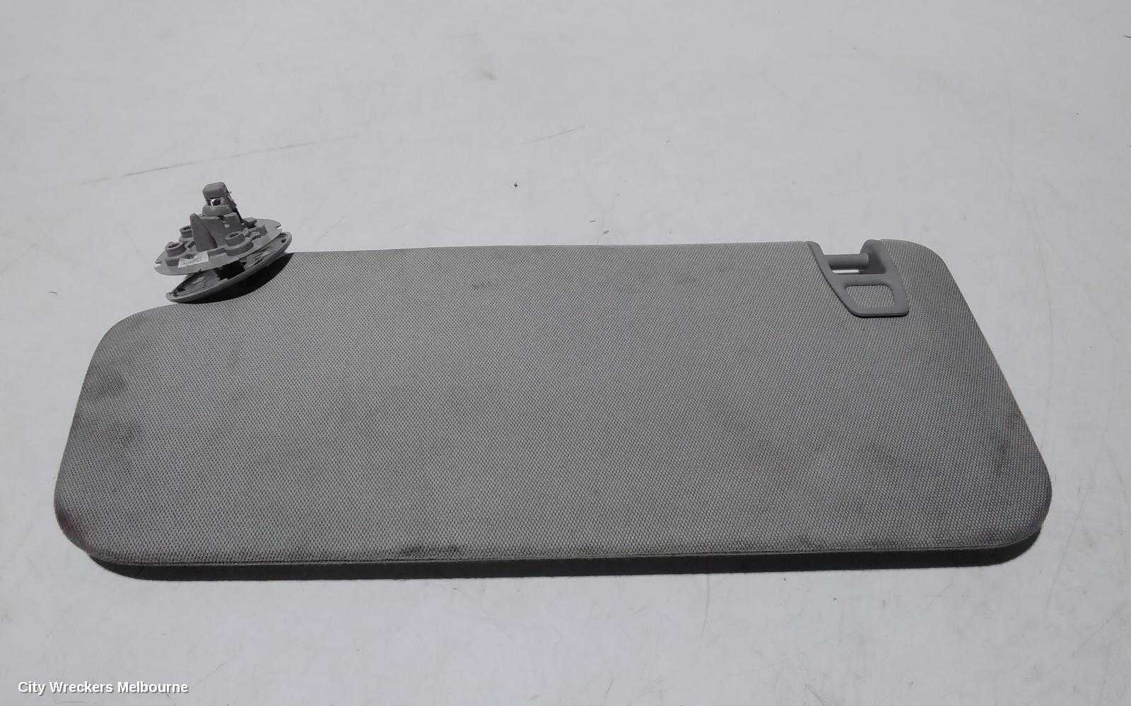 HOLDEN TRAX SUNVISOR, TJ SERIES, RH SIDE, 08/2013 - 12/2020