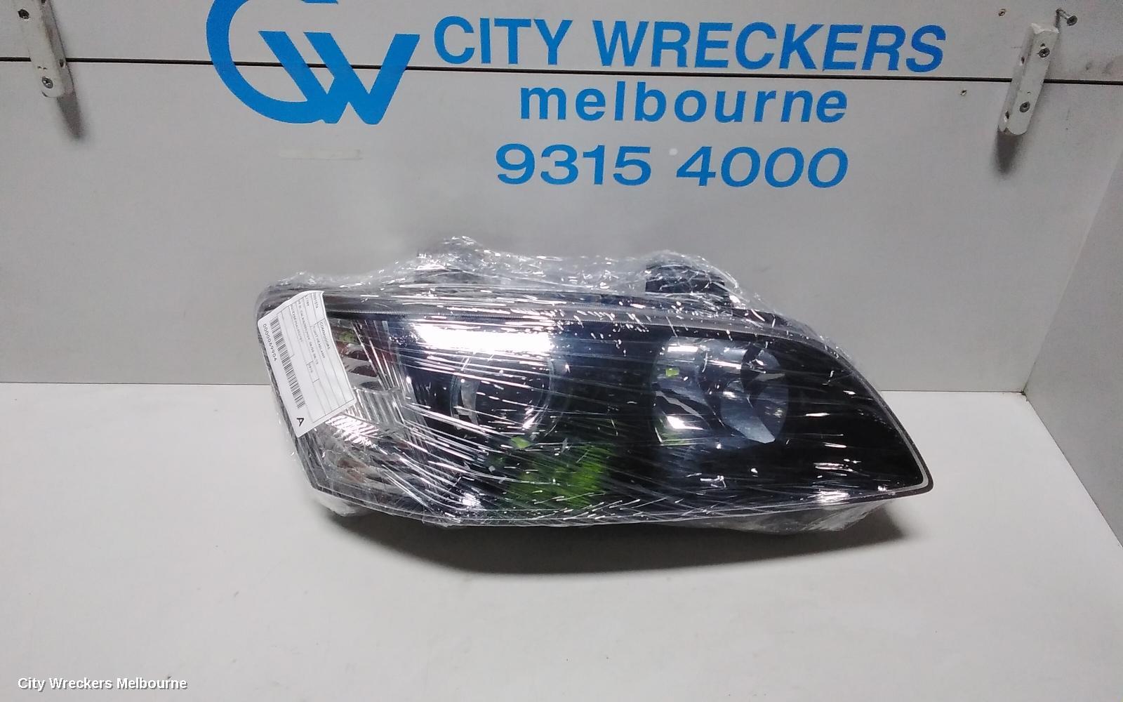 HOLDEN COMMODORE RIGHT HEADLAMP, VE SI, CALAIS/SSV/HSV, 08/2006 - 08/2010