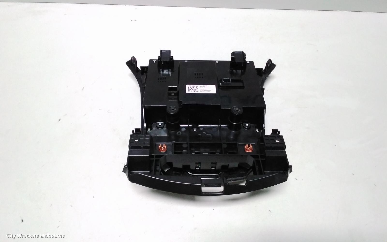HOLDEN ASTRA RADIO/CD/DVD/SAT/TV, 7IN TOUCHSCREEN, BK-BL, 09/2016 - 12/2020