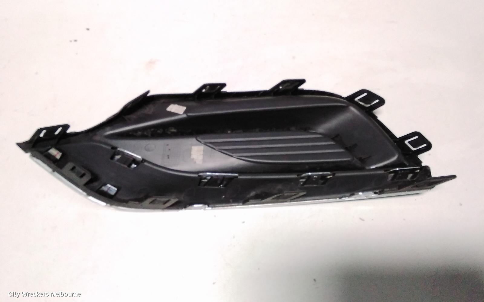 HOLDEN ASTRA RIGHT INDICATOR/FOG/SIDE, BL, SEDAN, 05/2017 - 12/2020