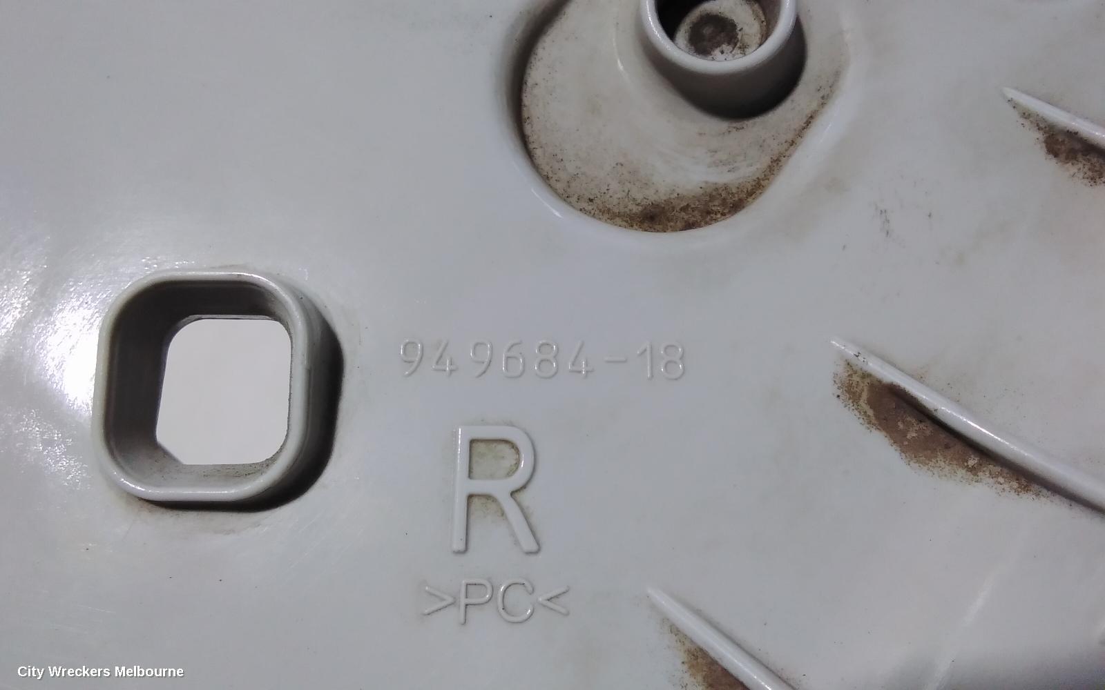 NISSAN PATHFINDER, R52, 06/2013 - 04/2021, RH HEAD LIGHT BRAKET: 92716