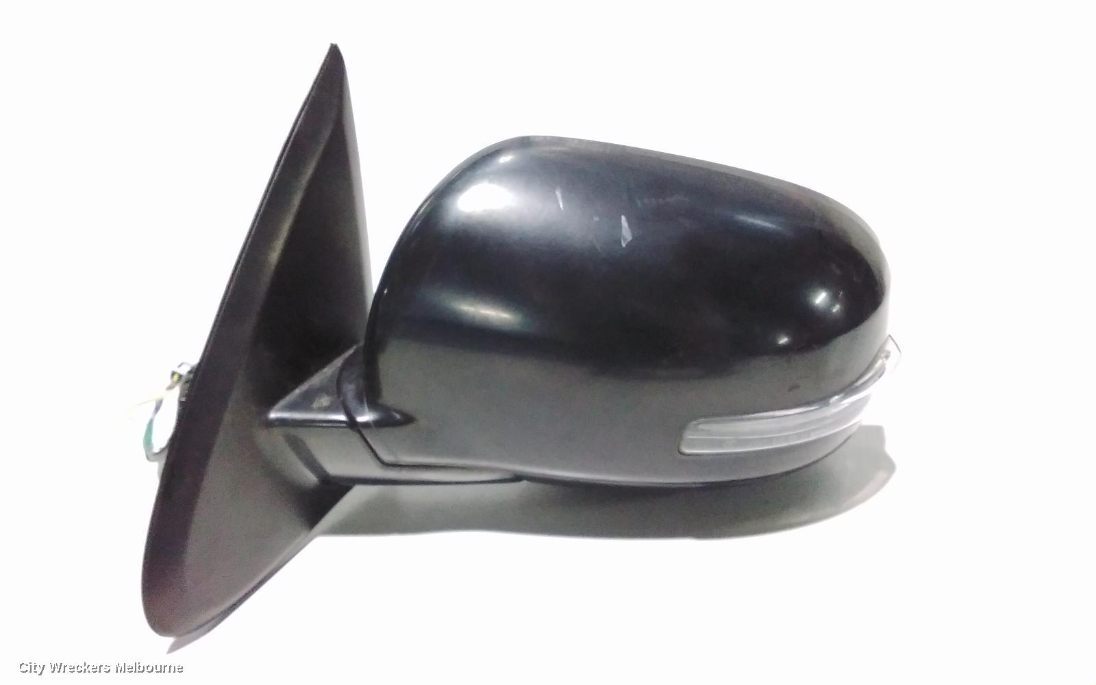MITSUBISHI OUTLANDER LEFT DOOR MIRROR, ZJ, W/ FLASHER TYPE (5 WIRE), 10/2012 - 03/2015