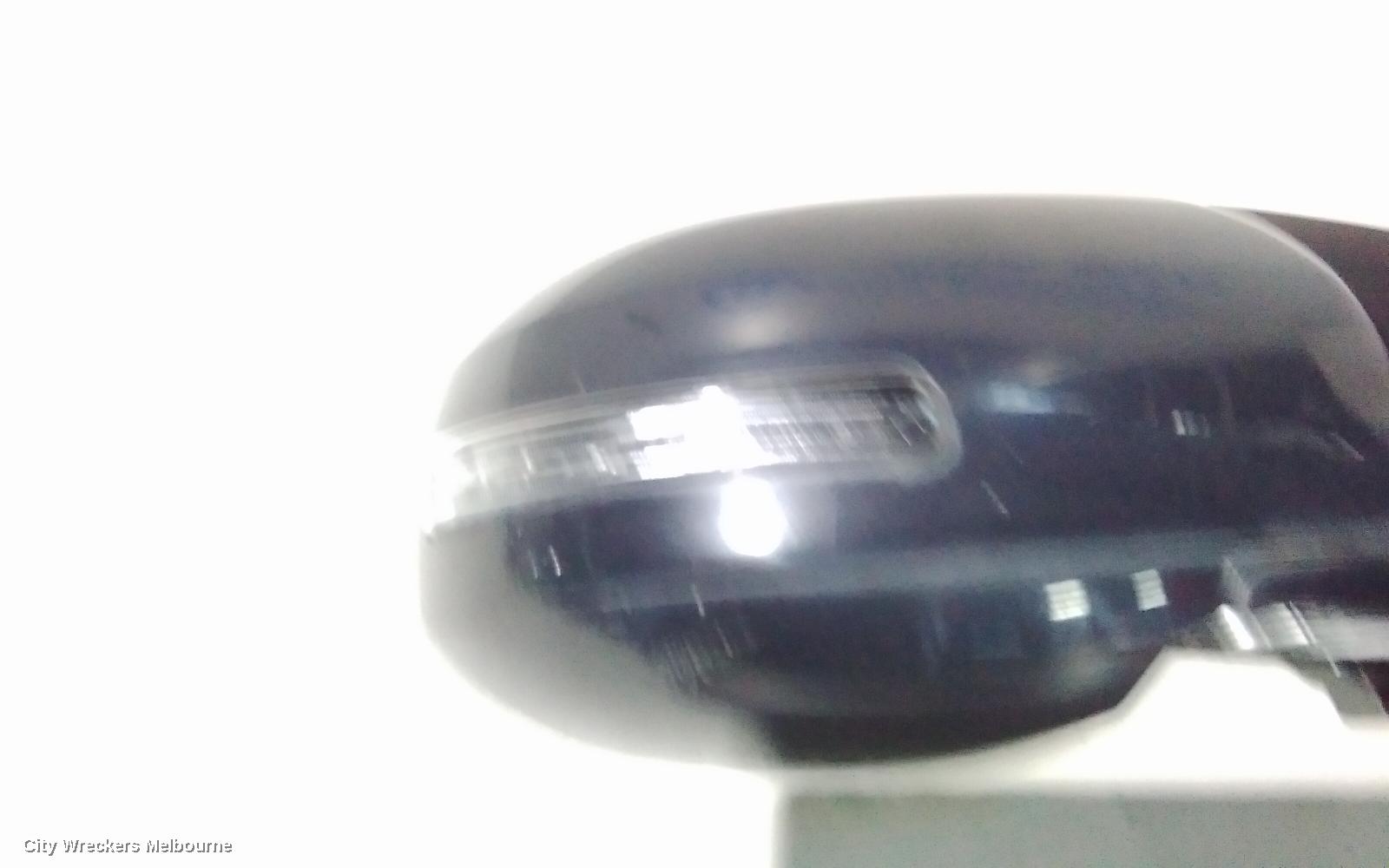 MITSUBISHI OUTLANDER RIGHT DOOR MIRROR, ZJ, W/ FLASHER TYPE (5 WIRE), 10/2012 - 03/2015