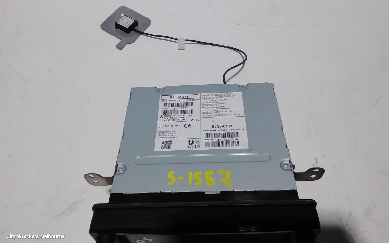 MITSUBISHI OUTLANDER RADIO/CD/DVD/SAT/TV, DISPLAY/HEAD UNIT, SAT NAV TYPE, W-12, ZJ-ZK, 07/2013 - 07/2016