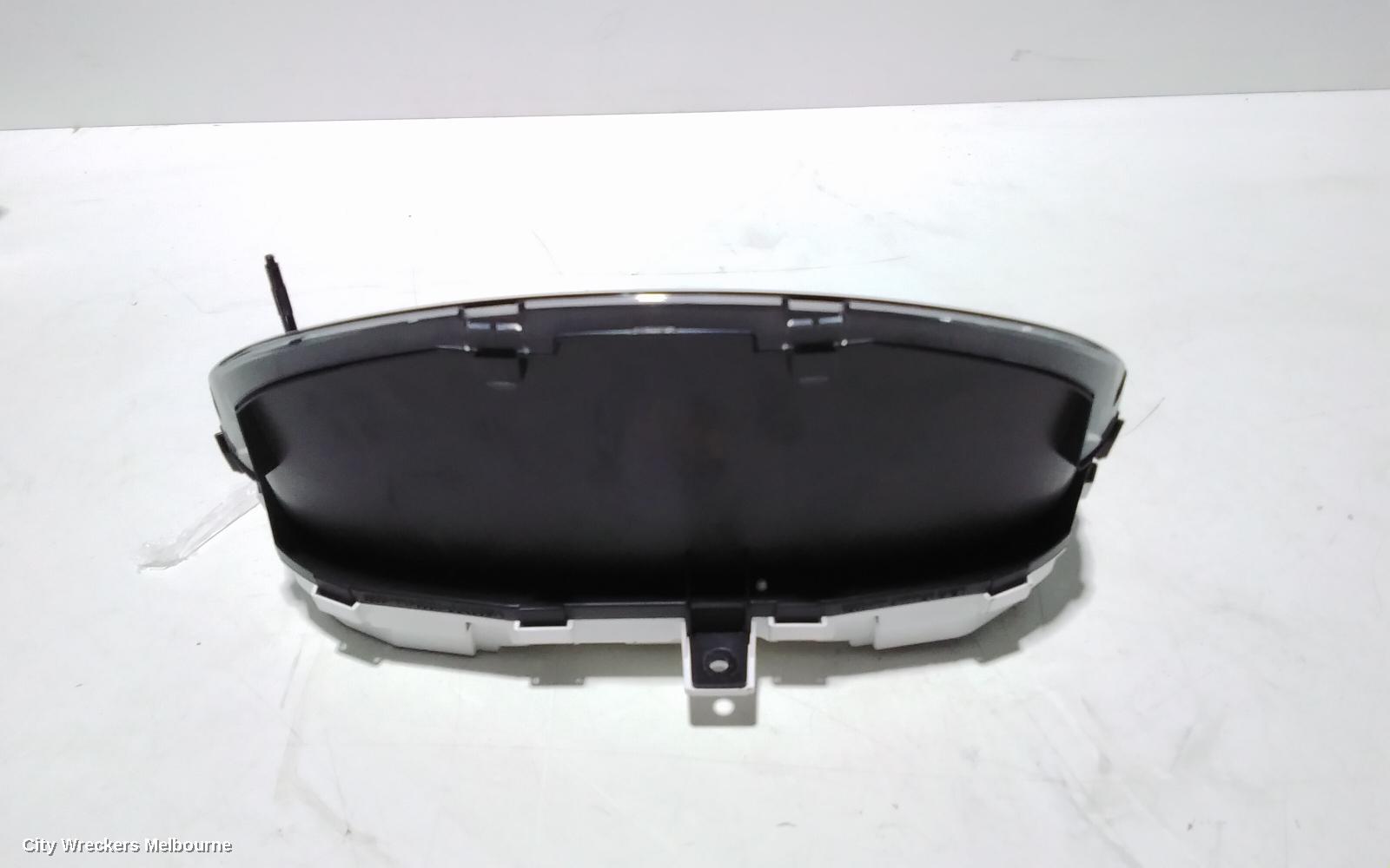 MITSUBISHI OUTLANDER INSTRUMENT CLUSTER, PETROL, AUTO T/M, ZJ-ZK, 10/2012 - 03/2018