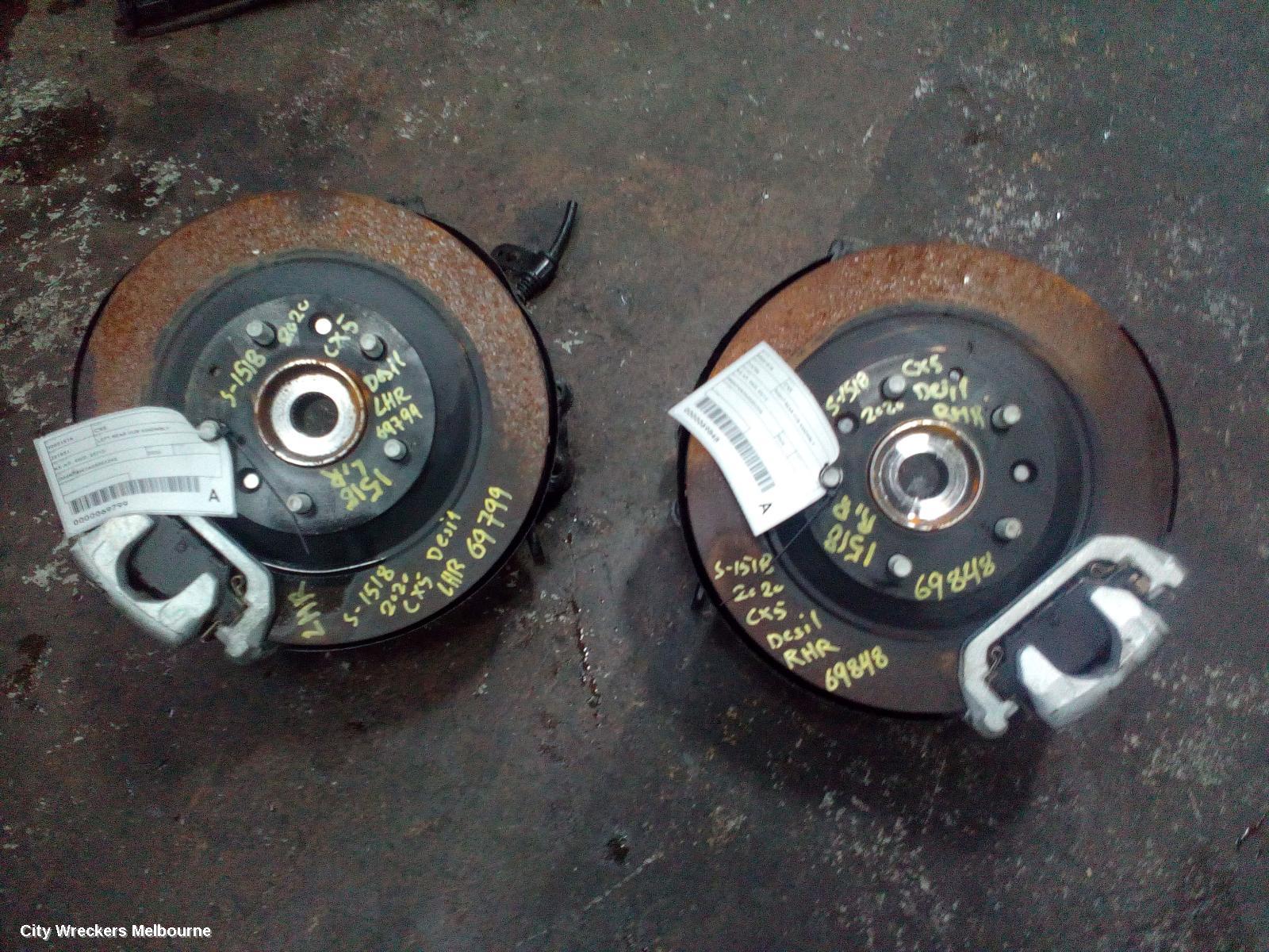 MAZDA CX5 RIGHT REAR HUB ASSEMBLY, KE-KF, 4WD, BOLT TYPE SHOCK MOUNT, 02/2012 ONWARDS