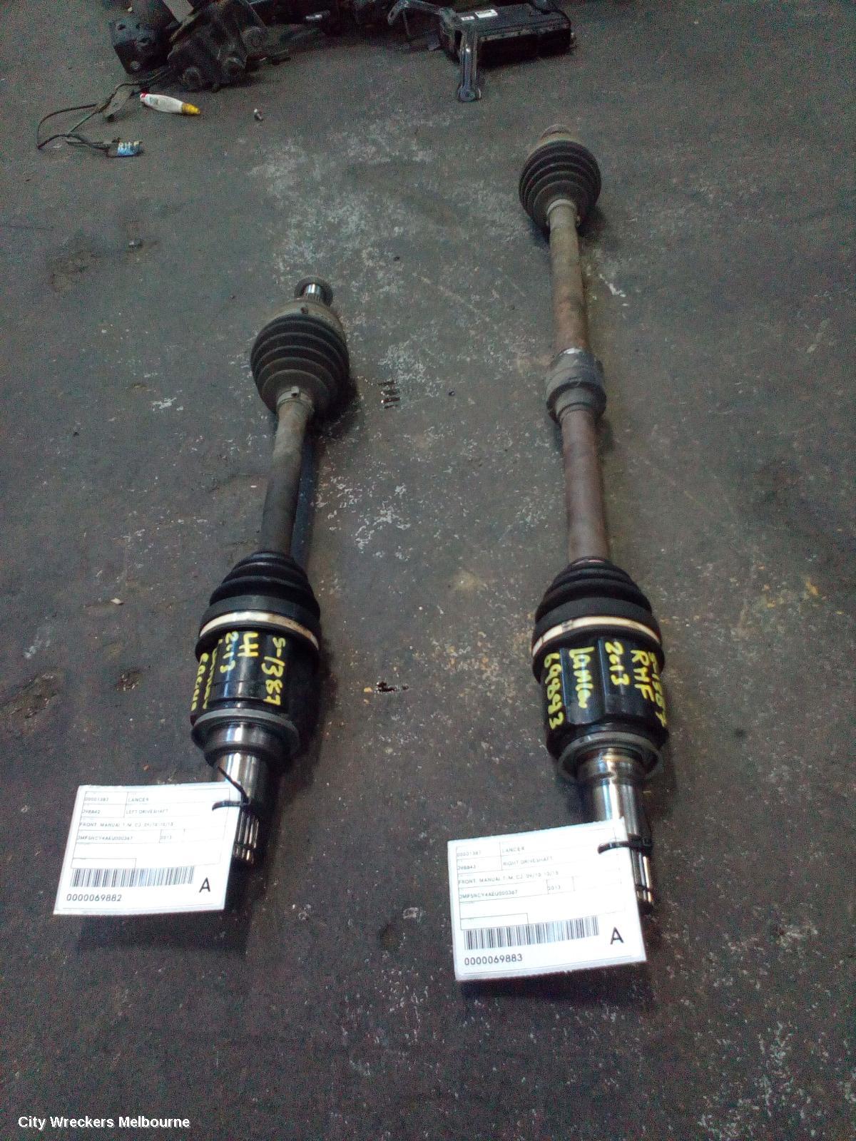MITSUBISHI LANCER RIGHT DRIVESHAFT, FRONT, MANUAL T/M, CJ, 09/2010 - 10/2015