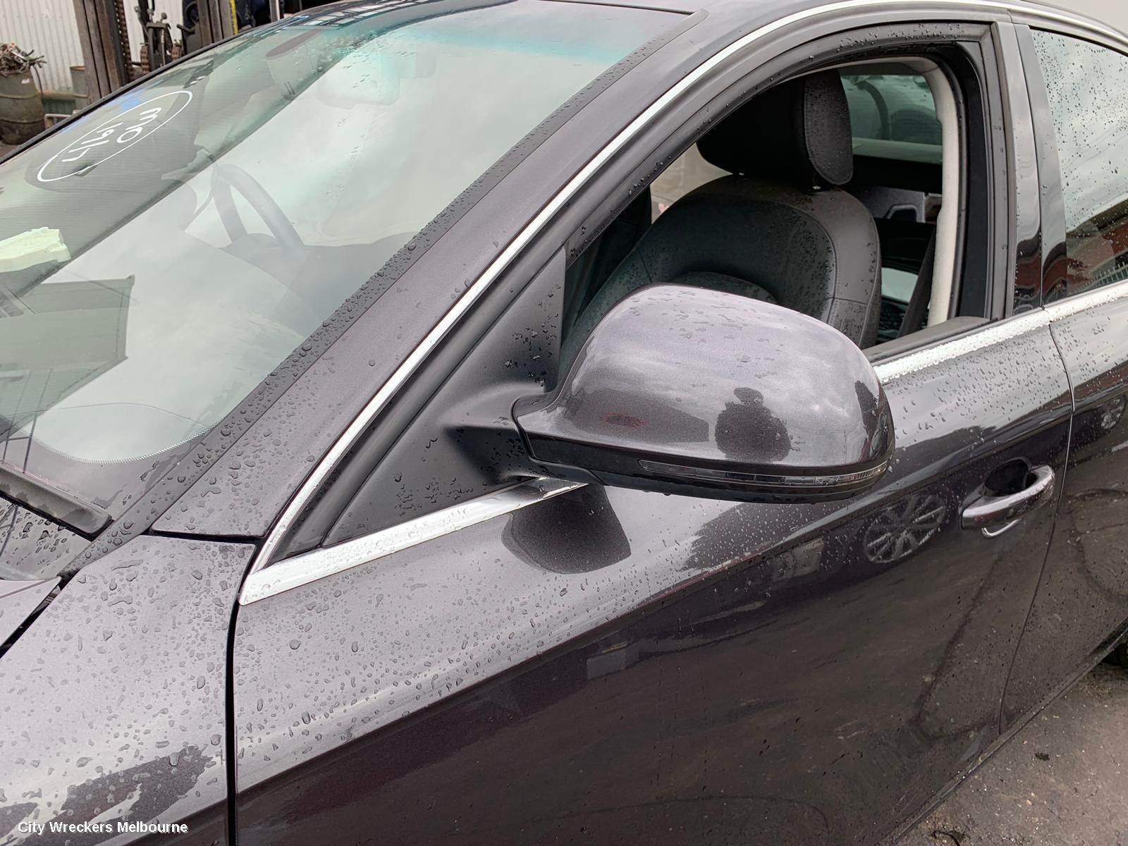 AUDI A4 RIGHT DOOR MIRROR, B8 8K, A4, MANUAL FOLD, NO LANE CHANGE ASSIST TYPE, 1 PLUG (6 WIRE), 02/2008 - 05/2009