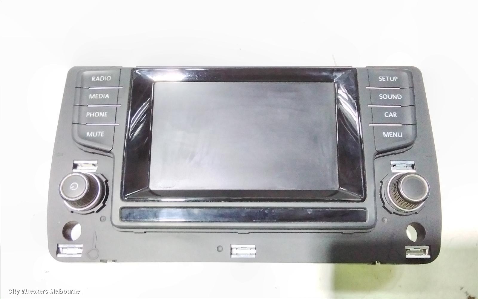 VOLKSWAGEN GOLF RADIO/CD/DVD/SAT/TV, DISPLAY SCREEN, 5.8IN, NON SAT NAV TYPE, GEN 7, 03/2013 - 03/2017