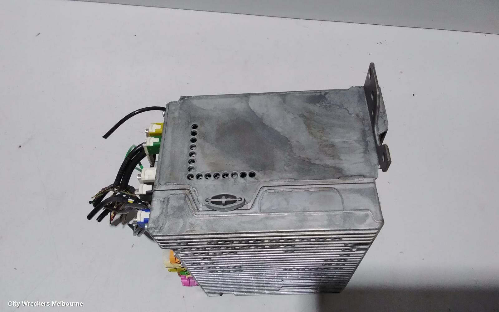 BMW 3 SERIES RADIO/CD/DVD/SAT/TV, DISPLAY UNIT, 6.5IN, P/N 65509252003, F30, SEDAN, 11/2011 - 02/2019