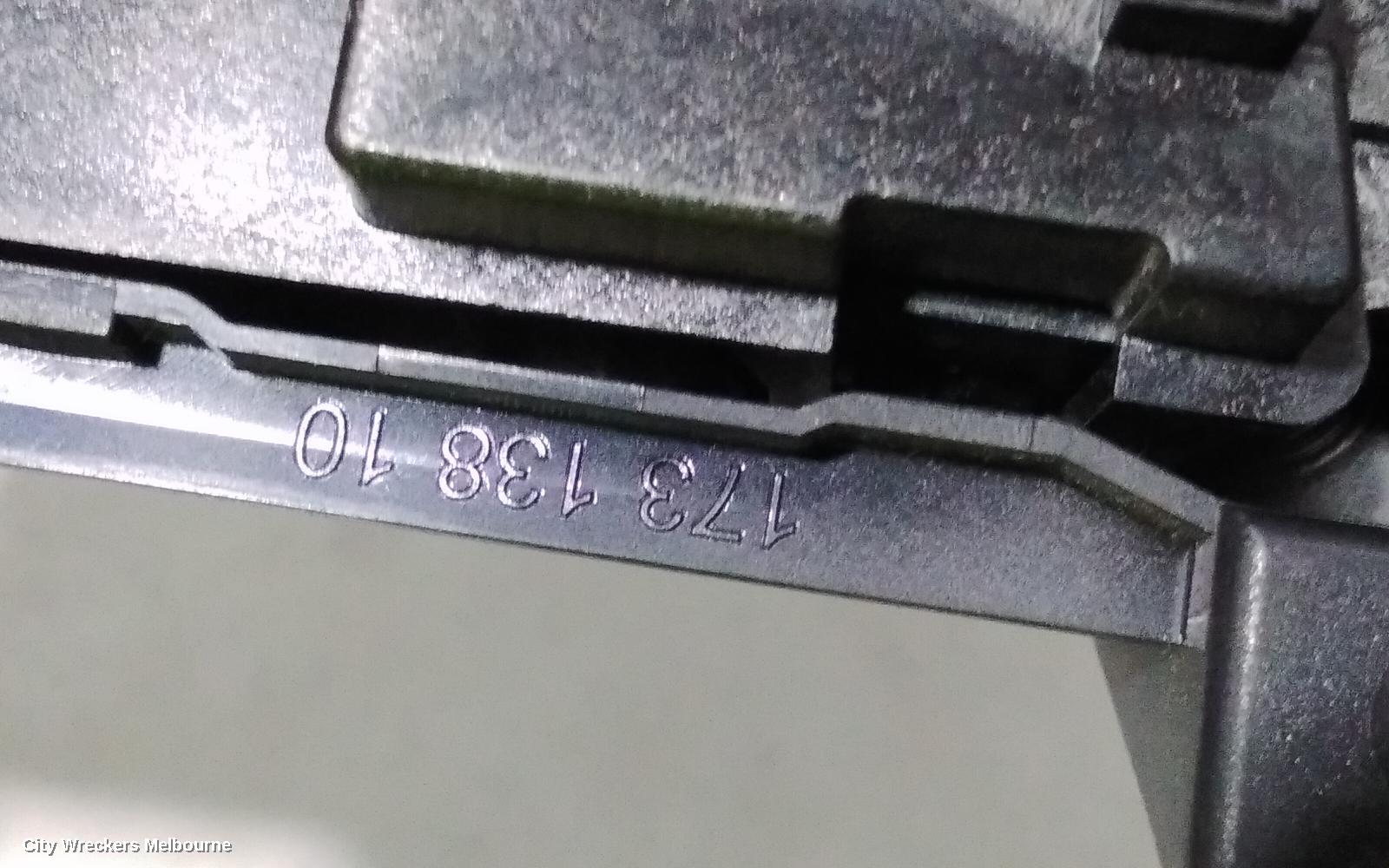 BMW 3 SERIES HEATER/AC CONTROLS, F30/F31/F34, BLACK TRIM, NON HEATED SEATS TYPE, 11/2011 - 06/2015