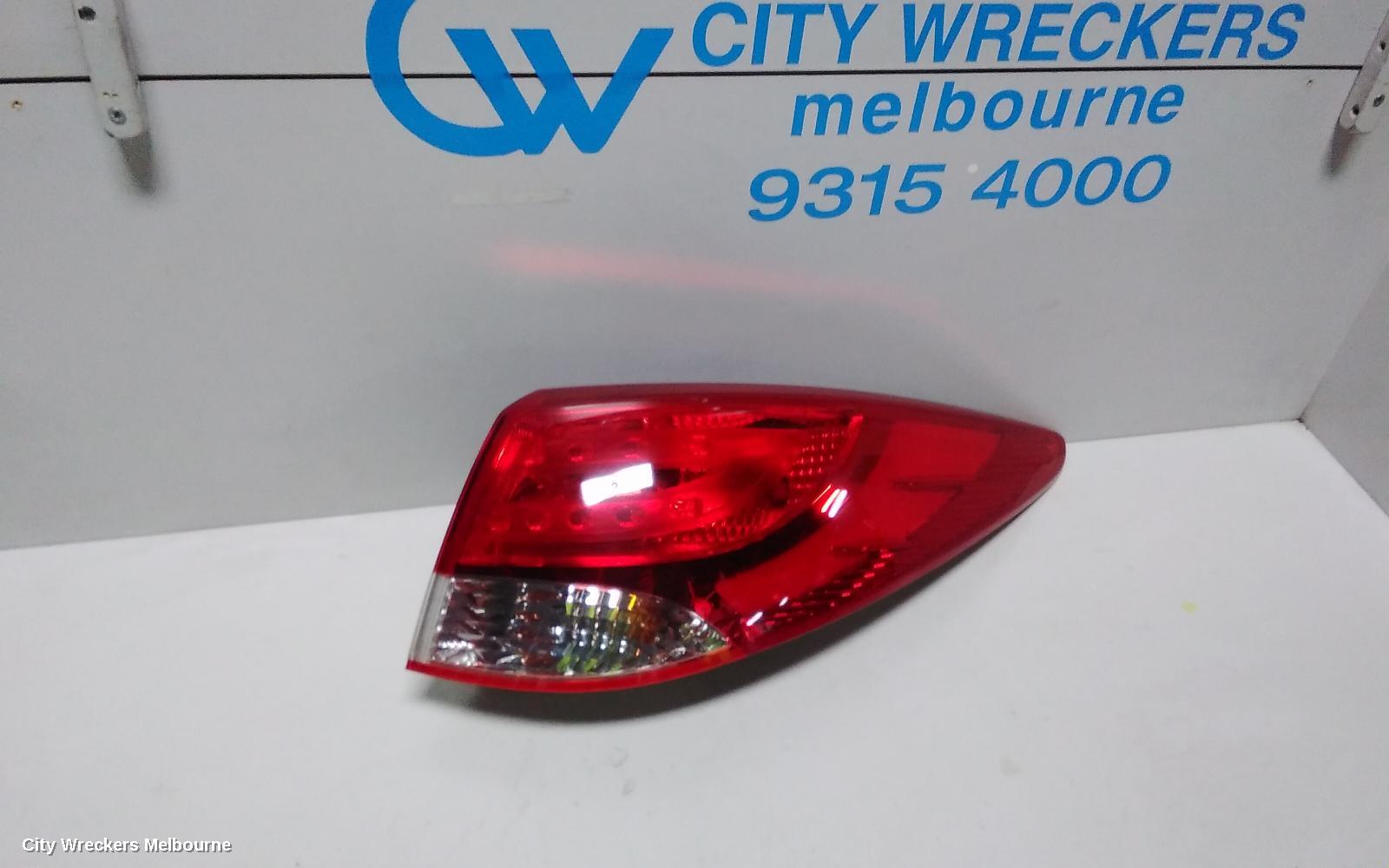 HYUNDAI IX35 RIGHT TAILLIGHT, LM SERIES (VIN TMAJ), IN BODY, 09/2013 - 01/2016