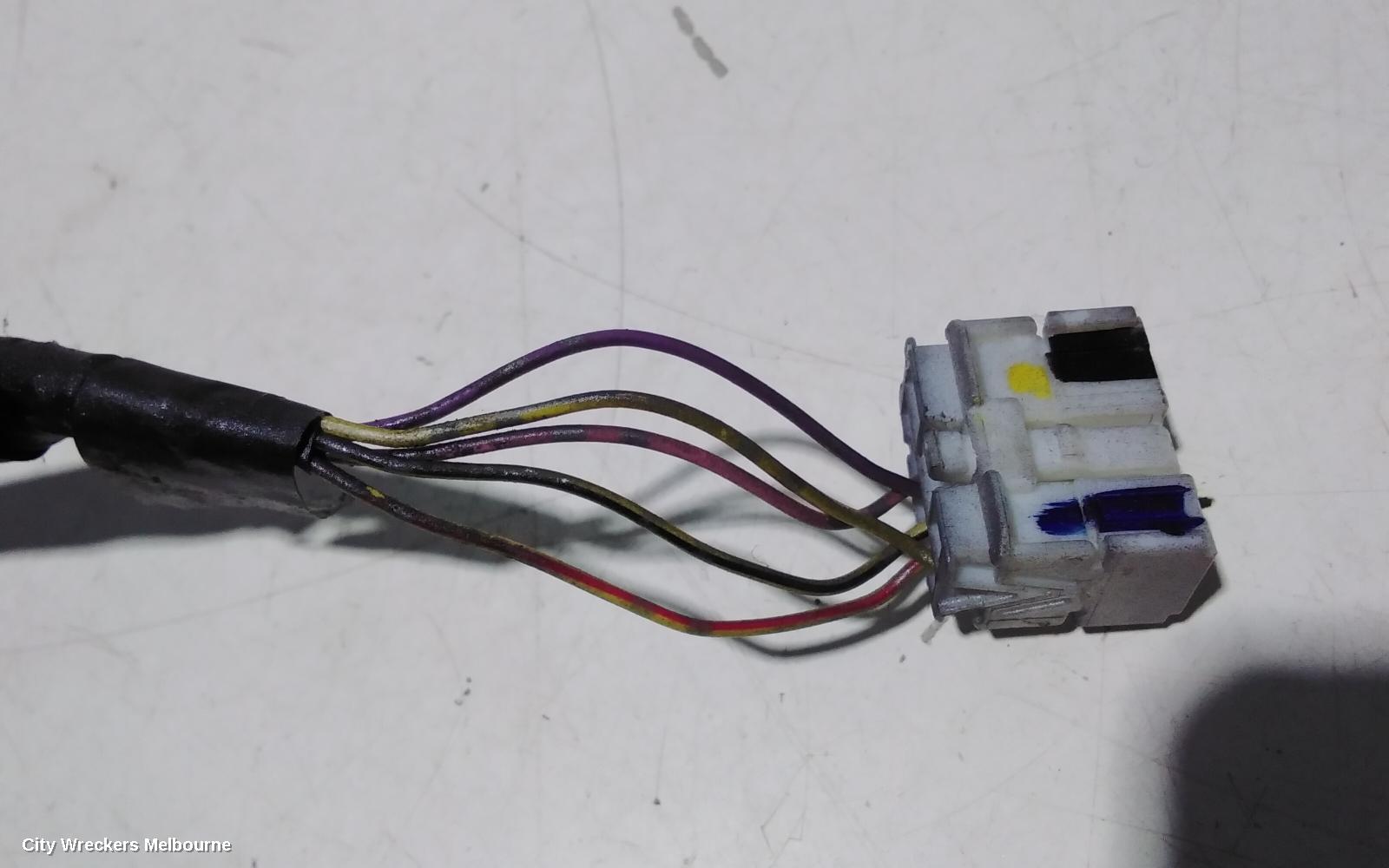 HONDA CRV LEFT DOOR MIRROR, RE, ELECT ADJ, POWER FOLD, COLOUR CODED, 03/2007 - 10/2012