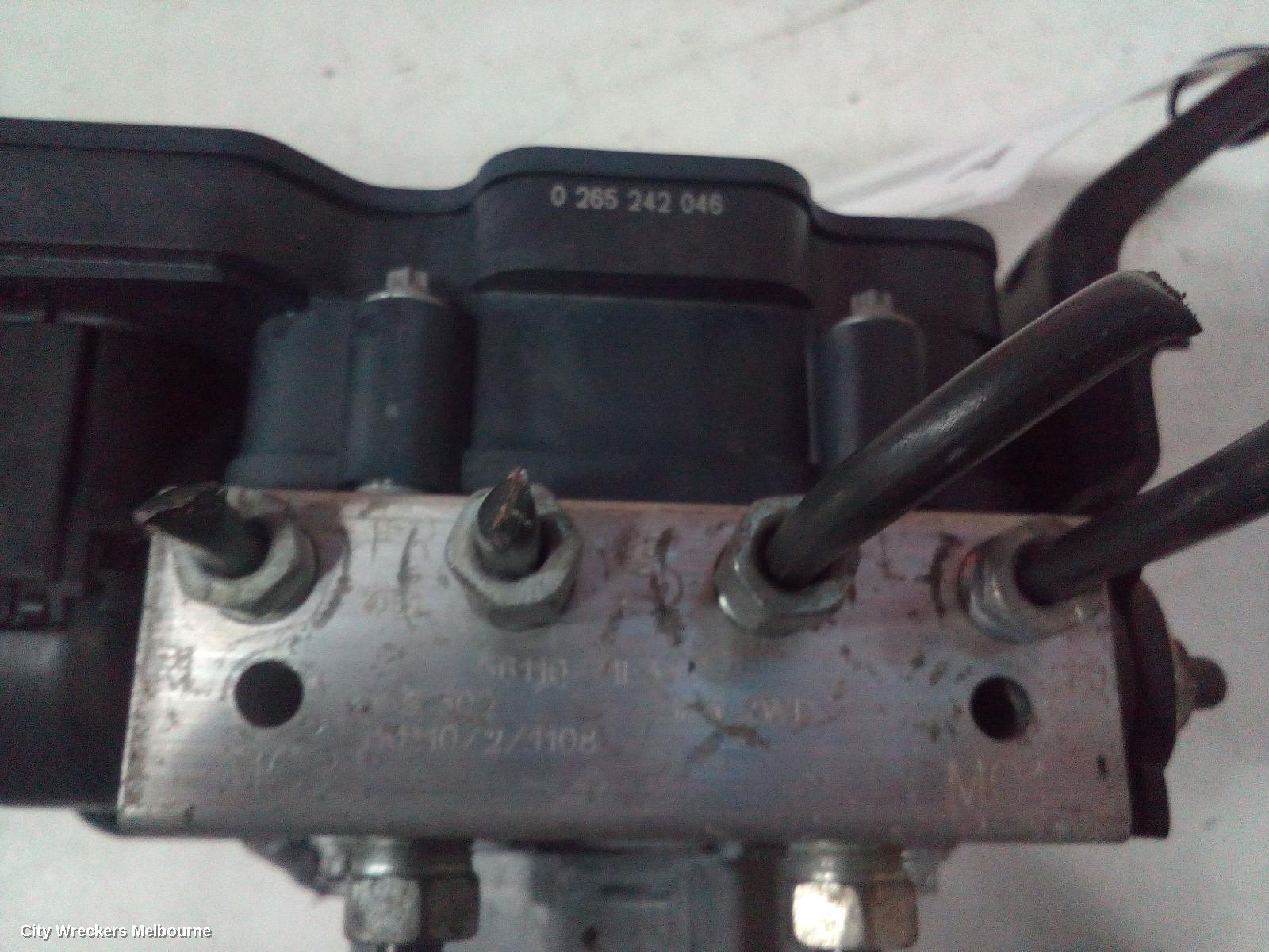 SUZUKI SWIFT ABS SENSOR, RH FRONT, FZ, 08/2010 - 03/2017