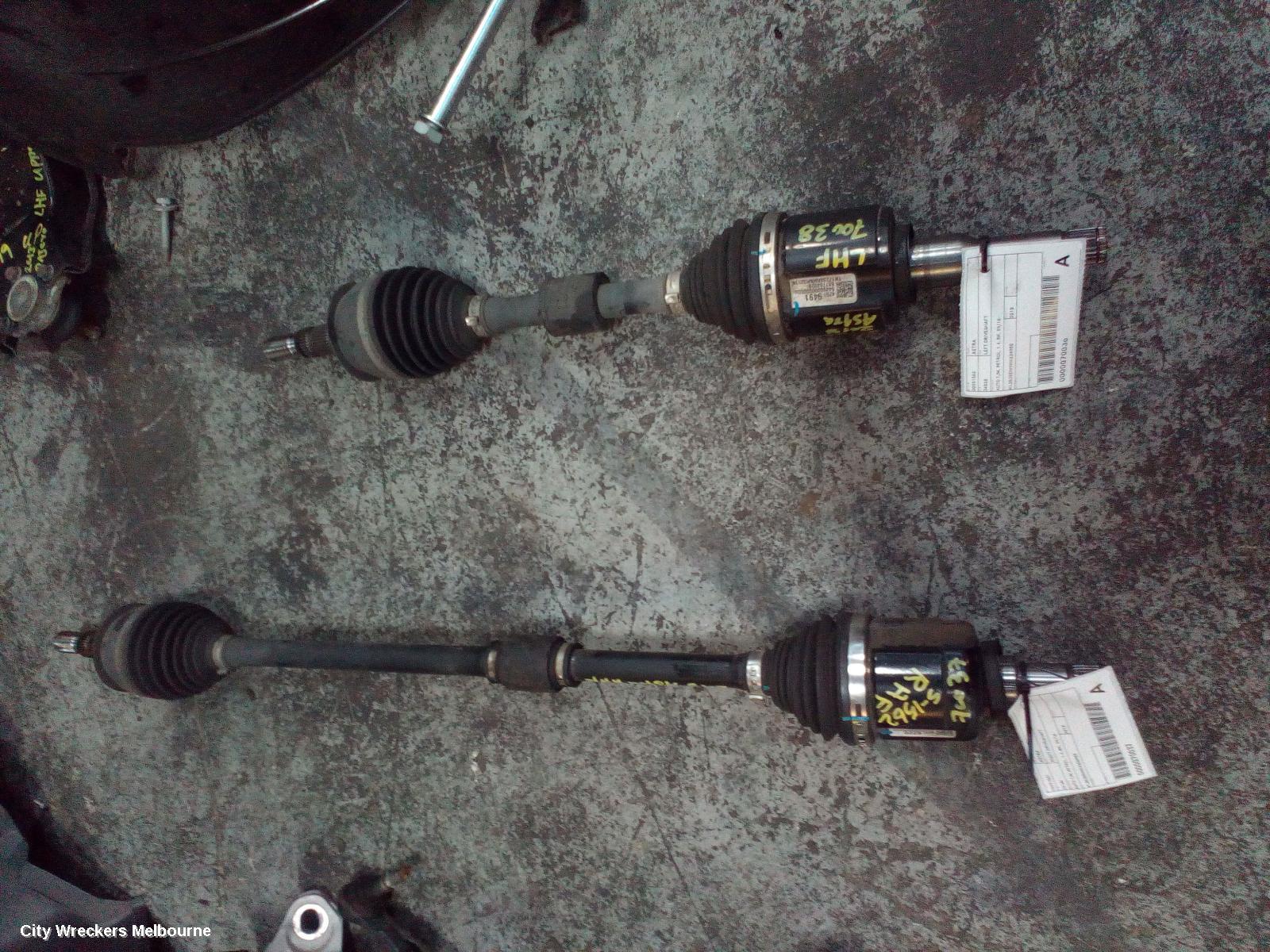 HOLDEN ASTRA LEFT DRIVESHAFT, AUTO T/M, PETROL, 1.4, BK, 09/2016 ONWARDS