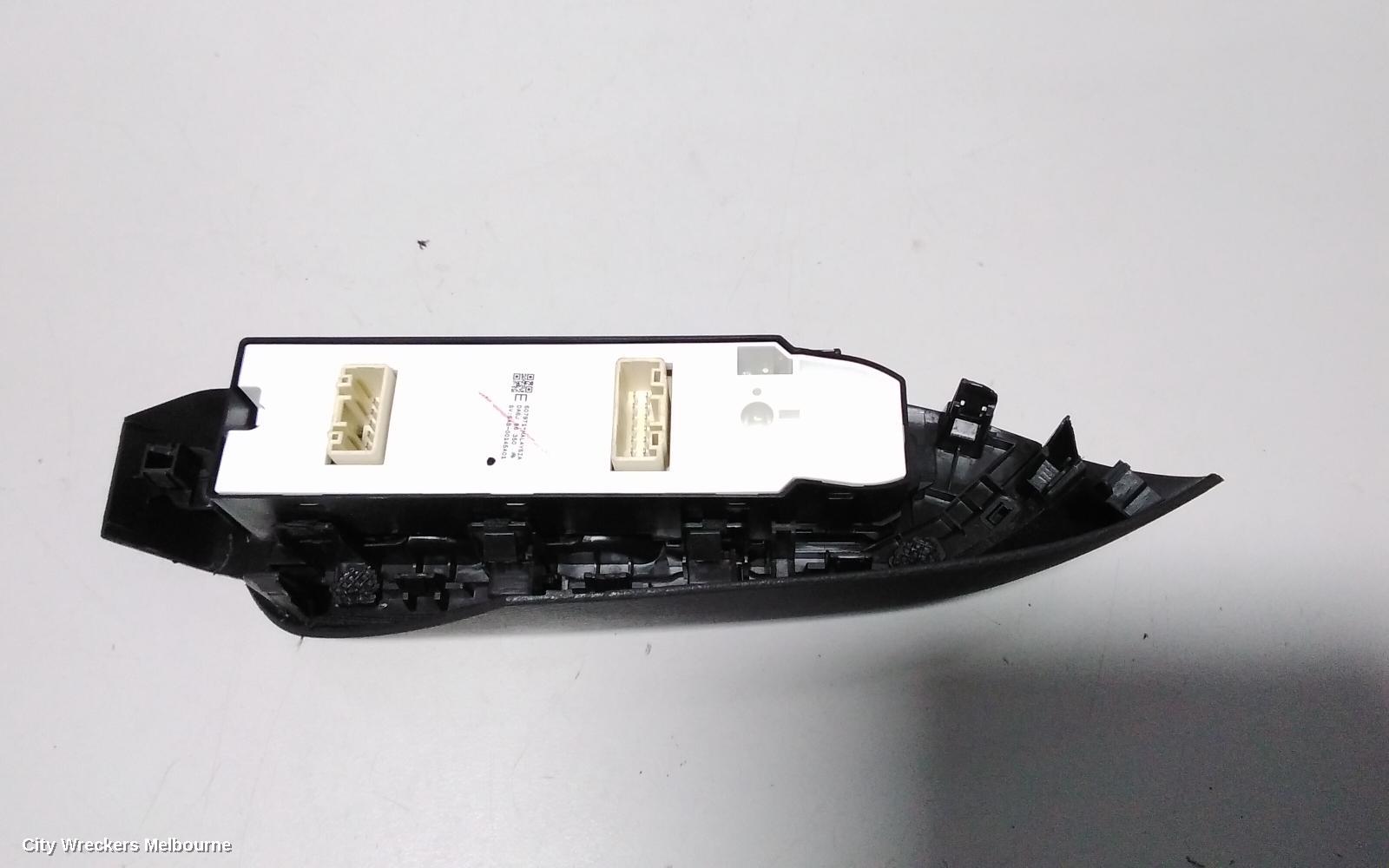 MAZDA CX3 PWR DR WIND SWITCH, RH FRONT (MASTER SWITCH), DK, 03/2015 - 01/2017