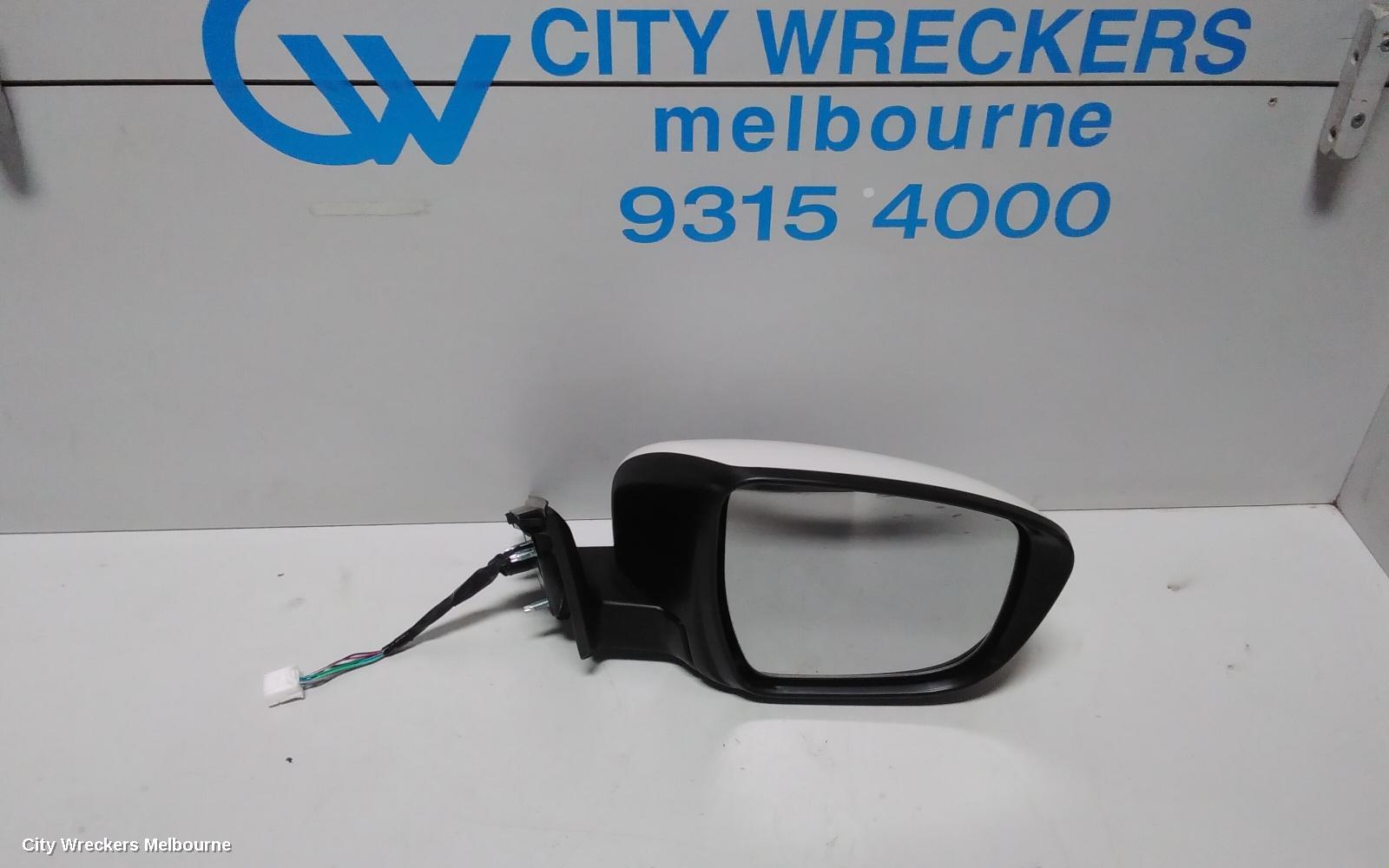 NISSAN XTRAIL RIGHT DOOR MIRROR, T32, TS/ST, NON CAMERA TYPE, 02/2014 ONWARDS