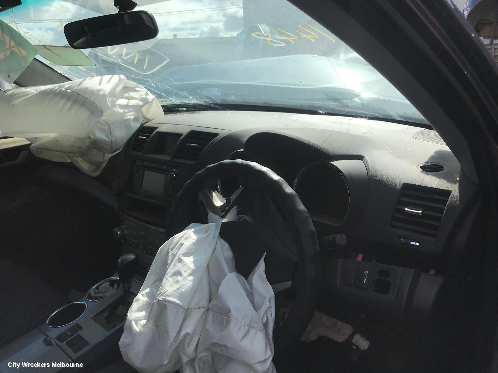 TOYOTA KLUGER RIGHT DOOR MIRROR, GSU40-GSU45, 07/2010 - 02/2014
