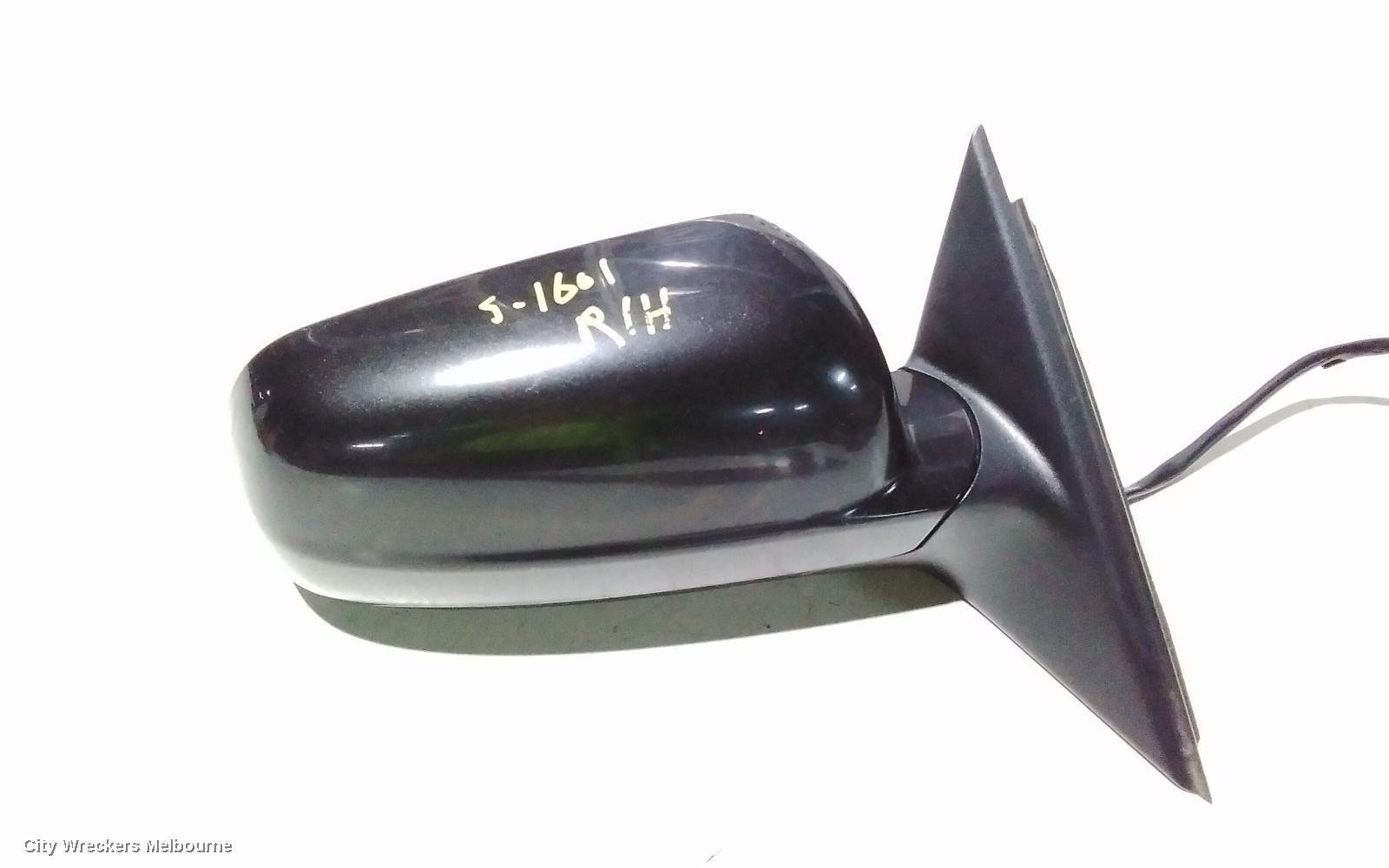 VOLKSWAGEN PASSAT RIGHT DOOR MIRROR, 3B/GP, MANUAL FOLDING TYPE (1 PLUG 5 WIRE), 03/1997 - 11/2005