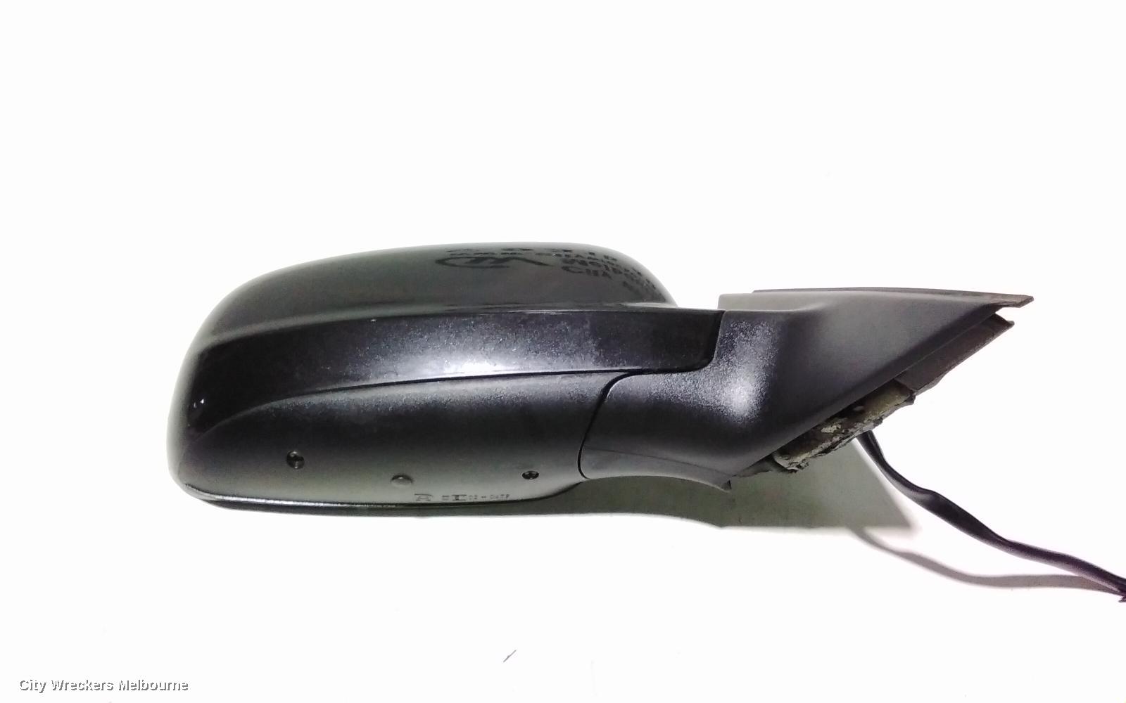 VOLKSWAGEN PASSAT RIGHT DOOR MIRROR, 3B/GP, MANUAL FOLDING TYPE (1 PLUG 5 WIRE), 03/1997 - 11/2005