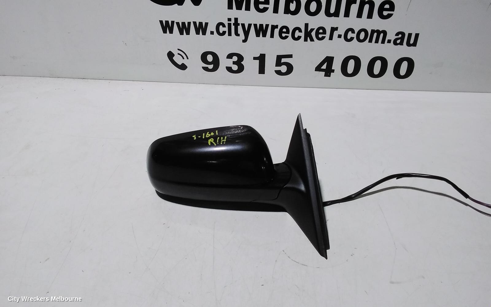 VOLKSWAGEN PASSAT RIGHT DOOR MIRROR, 3B/GP, MANUAL FOLDING TYPE (1 PLUG 5 WIRE), 03/1997 - 11/2005