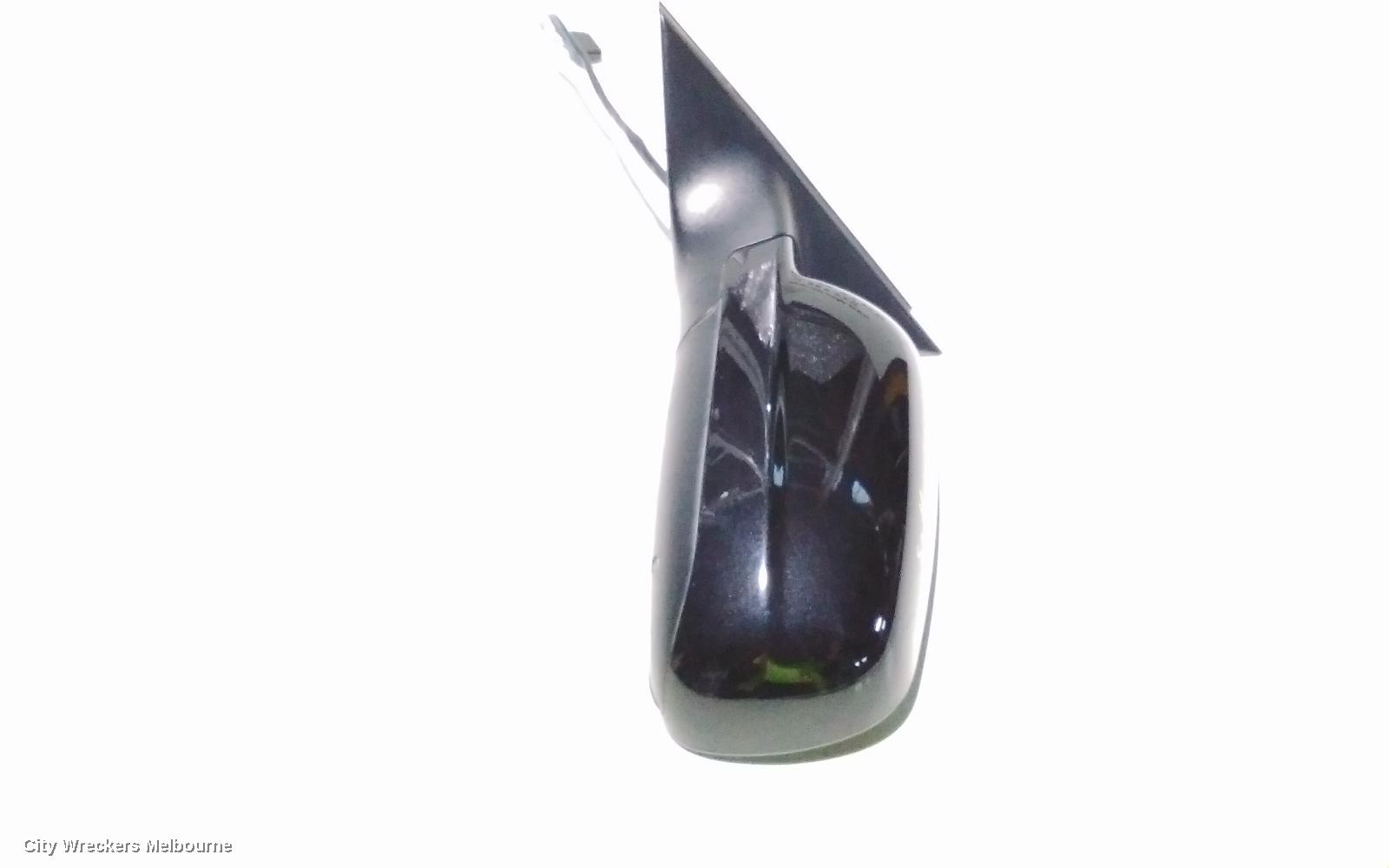 VOLKSWAGEN PASSAT LEFT DOOR MIRROR, 3B/GP, MANUAL FOLDING TYPE (1 PLUG 5 WIRE), 03/1997 - 11/2005