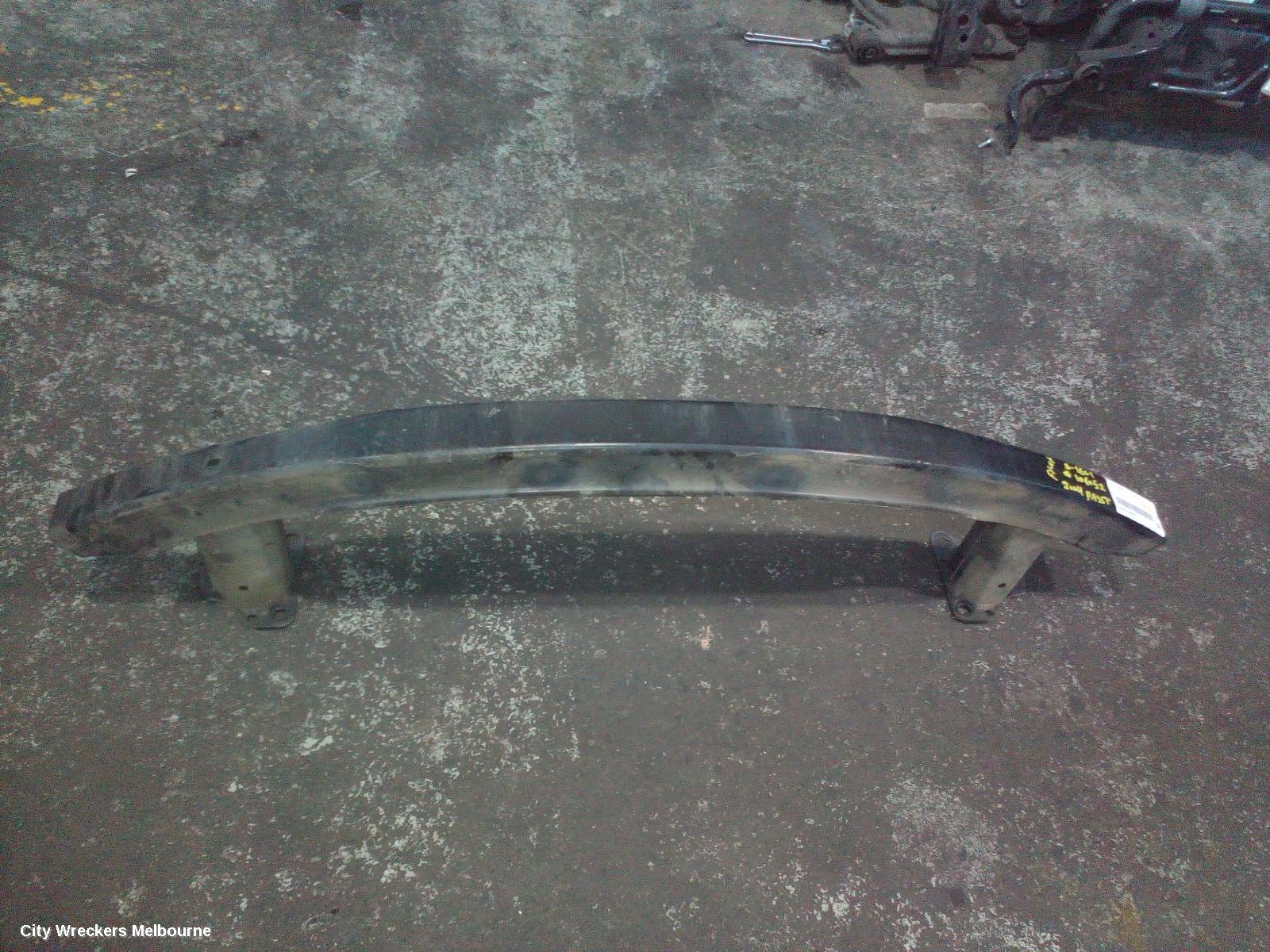 VOLKSWAGEN PASSAT F/BAR REINFORC/BRACK, MAIN REINFORCEMENT, 3B/GP, 02/2001 - 10/2005