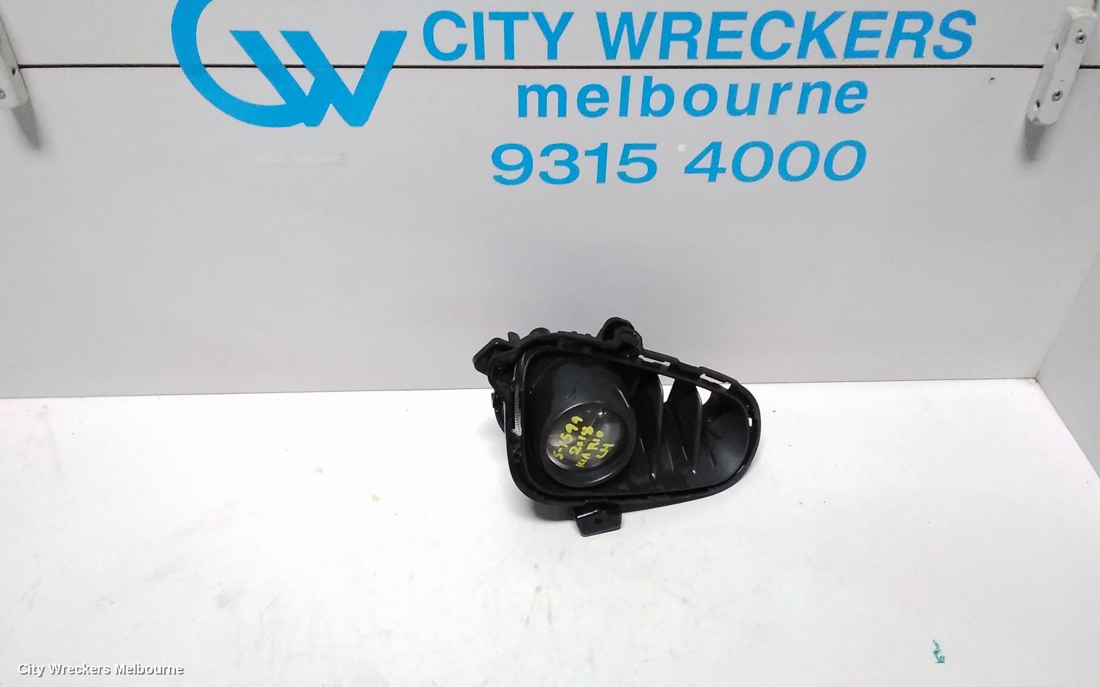 KIA RIO LEFT INDICATOR/FOG/SIDE, BUMPER FOGLAMP, YB, PROJECTOR TYPE, 12/2016 ONWARDS