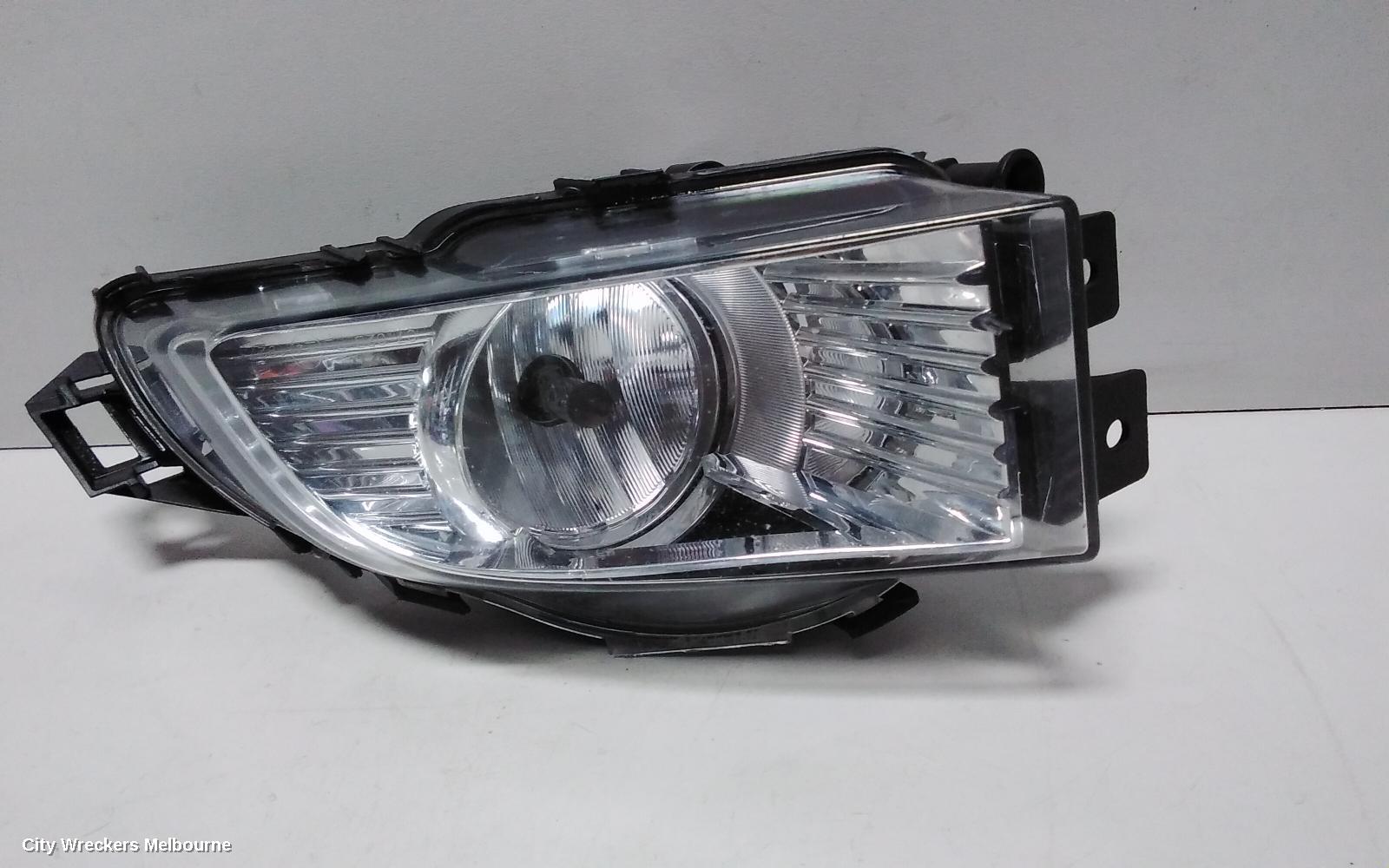 OPEL INSIGNIA LEFT INDICATOR/FOG/SIDE, BUMPER FOGLAMP, IN, 09/2012 - 12/2013
