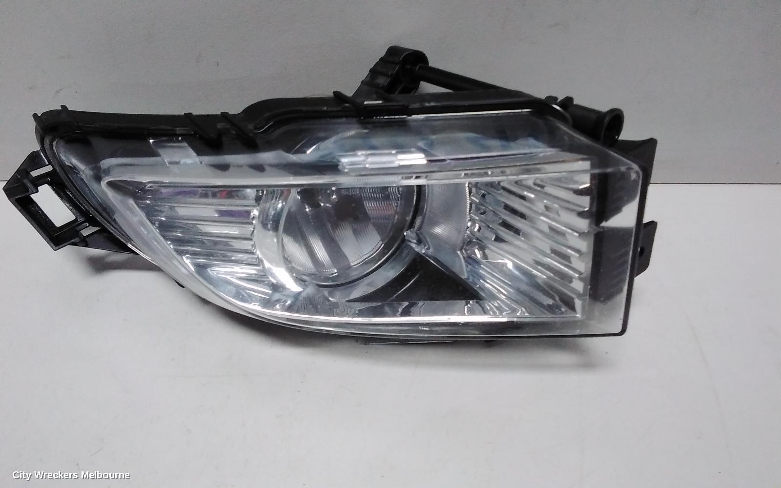 OPEL INSIGNIA LEFT INDICATOR/FOG/SIDE, BUMPER FOGLAMP, IN, 09/2012 - 12/2013