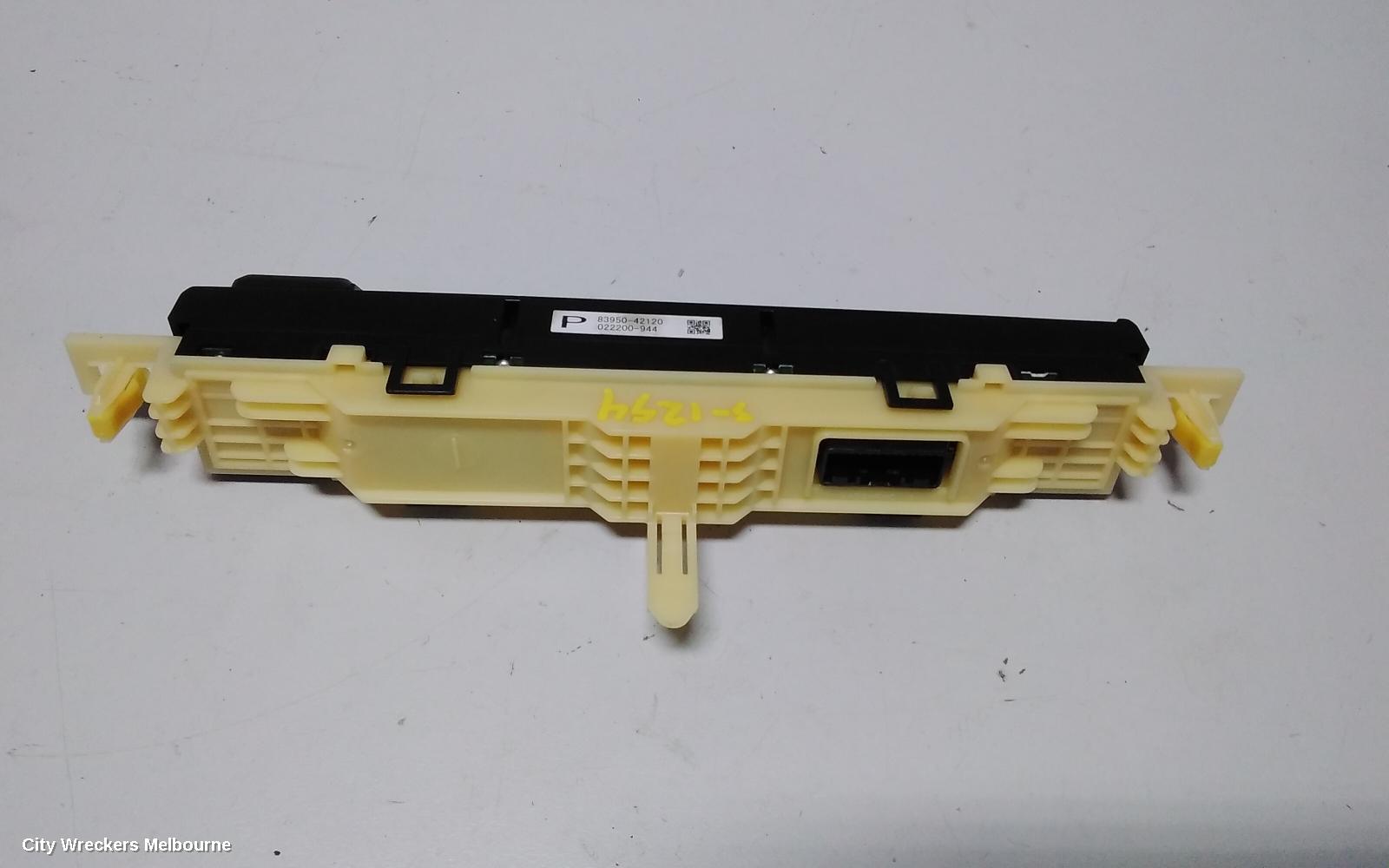 TOYOTA RAV4 CLOCK, XA40, 12/2012 - 12/2018