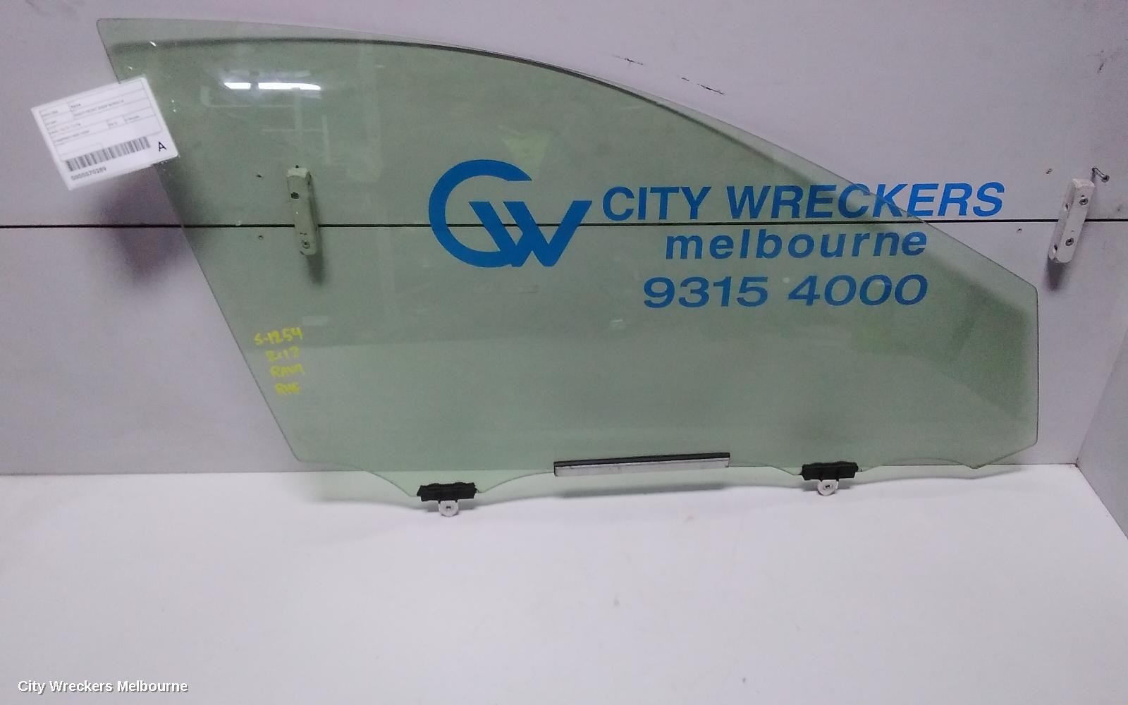 TOYOTA RAV4 RIGHT FRONT DOOR WINDOW, XA40, 12/2012 - 11/2018