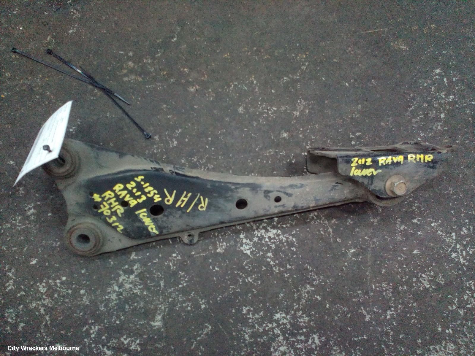 TOYOTA RAV4 RIGHT REAR TRAILING ARM, LOWER CONTROL ARM-REAR, XA40, 12/2012 - 11/2018