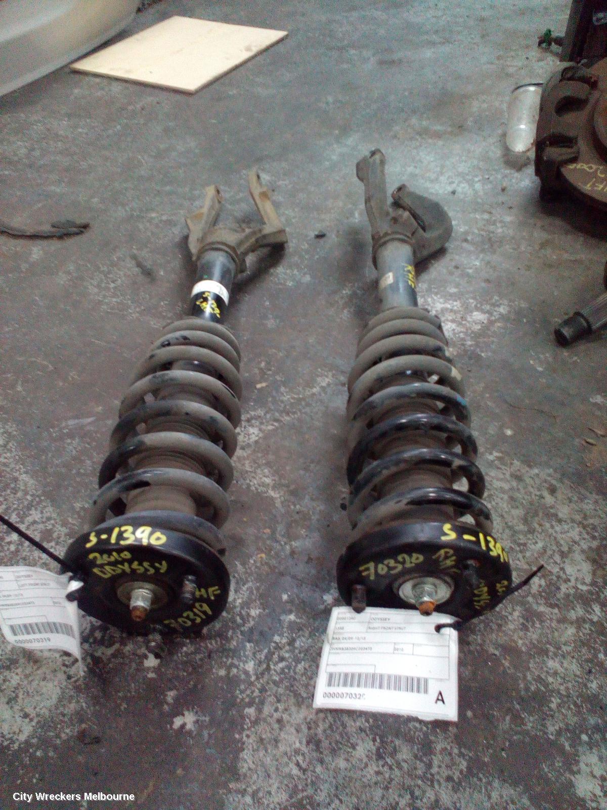 HONDA ODYSSEY LEFT FRONT STRUT, RB3, 04/2009 - 12/2013