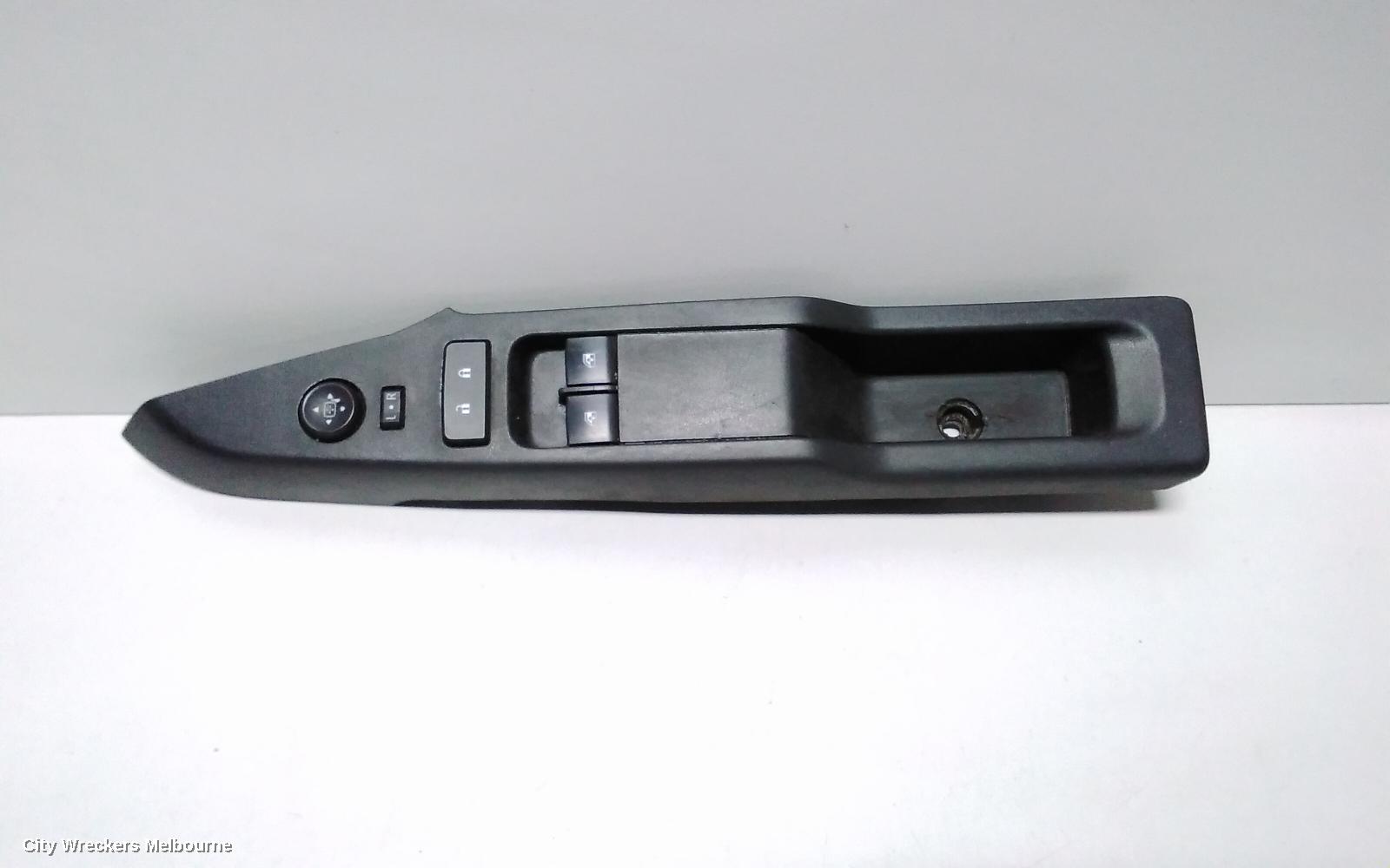 HOLDEN ASTRA PWR DR WIND SWITCH, RH FRONT (MASTER SWITCH), BK-BL, 5DR HATCH/SEDAN, 09/2016 - 12/2020