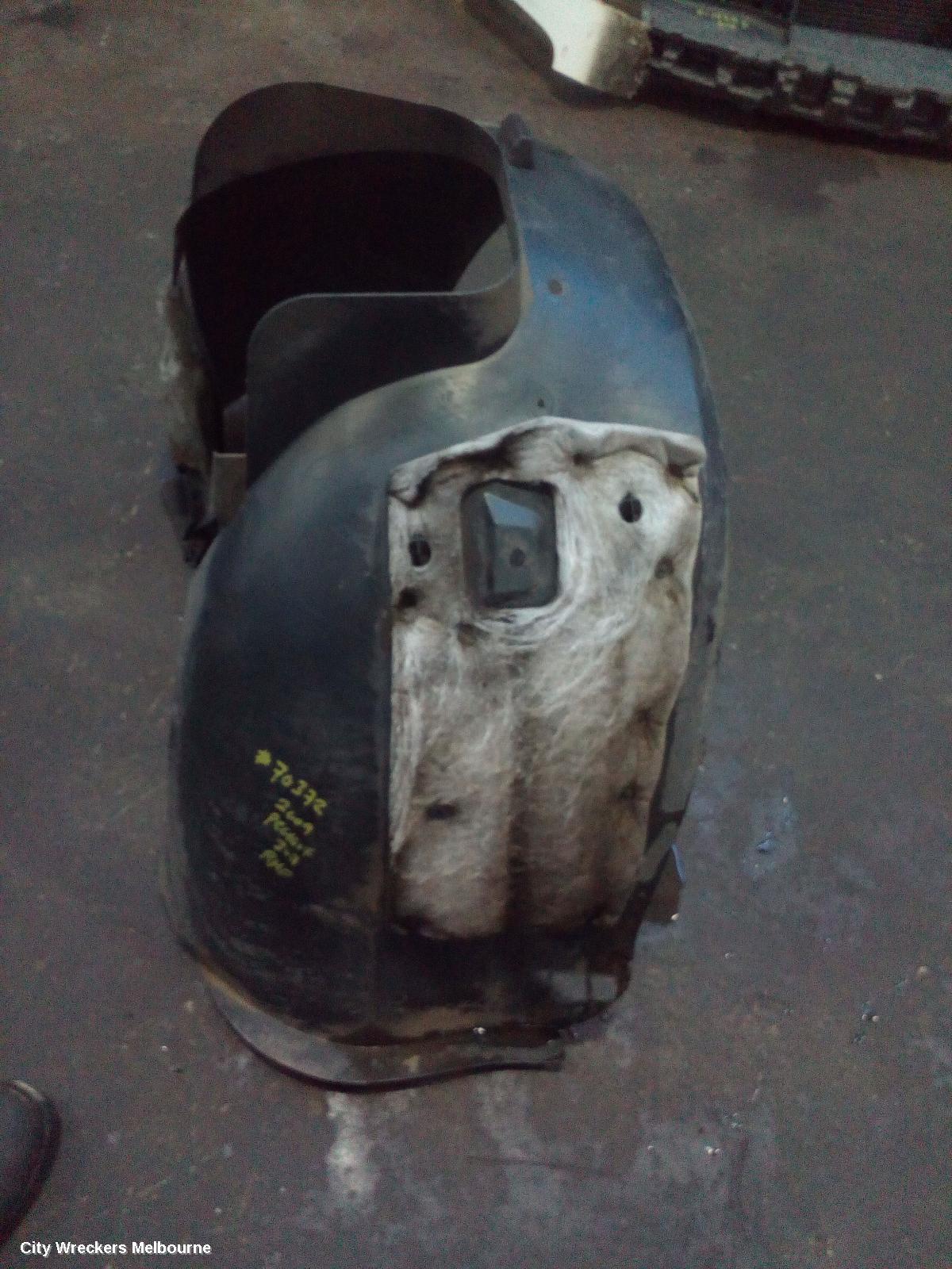PEUGEOT 308 RIGHT GUARD LINER, T7, 09/2007 - 09/2014