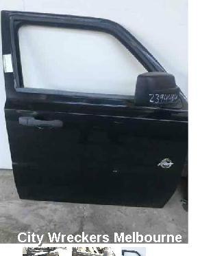 JEEP PATRIOT RIGHT FRONT DOOR, MK, MIDDLE STICK ON MOULD TYPE, 08/2007 - 08/2009