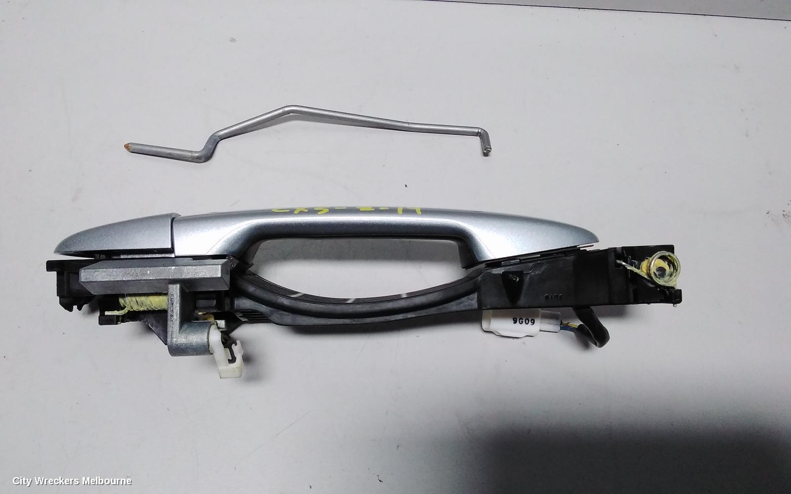 MAZDA CX5 DOOR HANDLE, OUTER, LH FRONT, W/ KEYLESS ENTRY TYPE, KF, 02/2017 ONWARDS