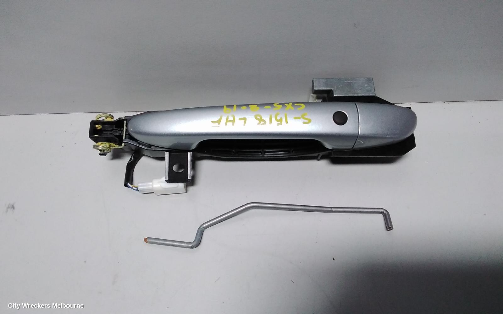 MAZDA CX5 DOOR HANDLE, OUTER, LH FRONT, W/ KEYLESS ENTRY TYPE, KF, 02/2017 ONWARDS