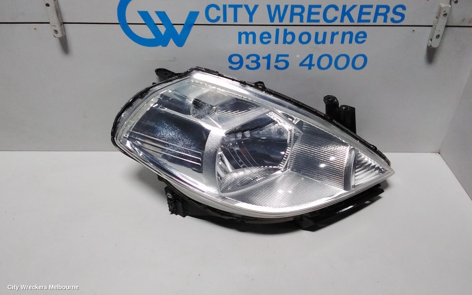 NISSAN TIIDA RIGHT HEADLAMP, C11, 09/2004 - 02/2010 (AUS ONLY)