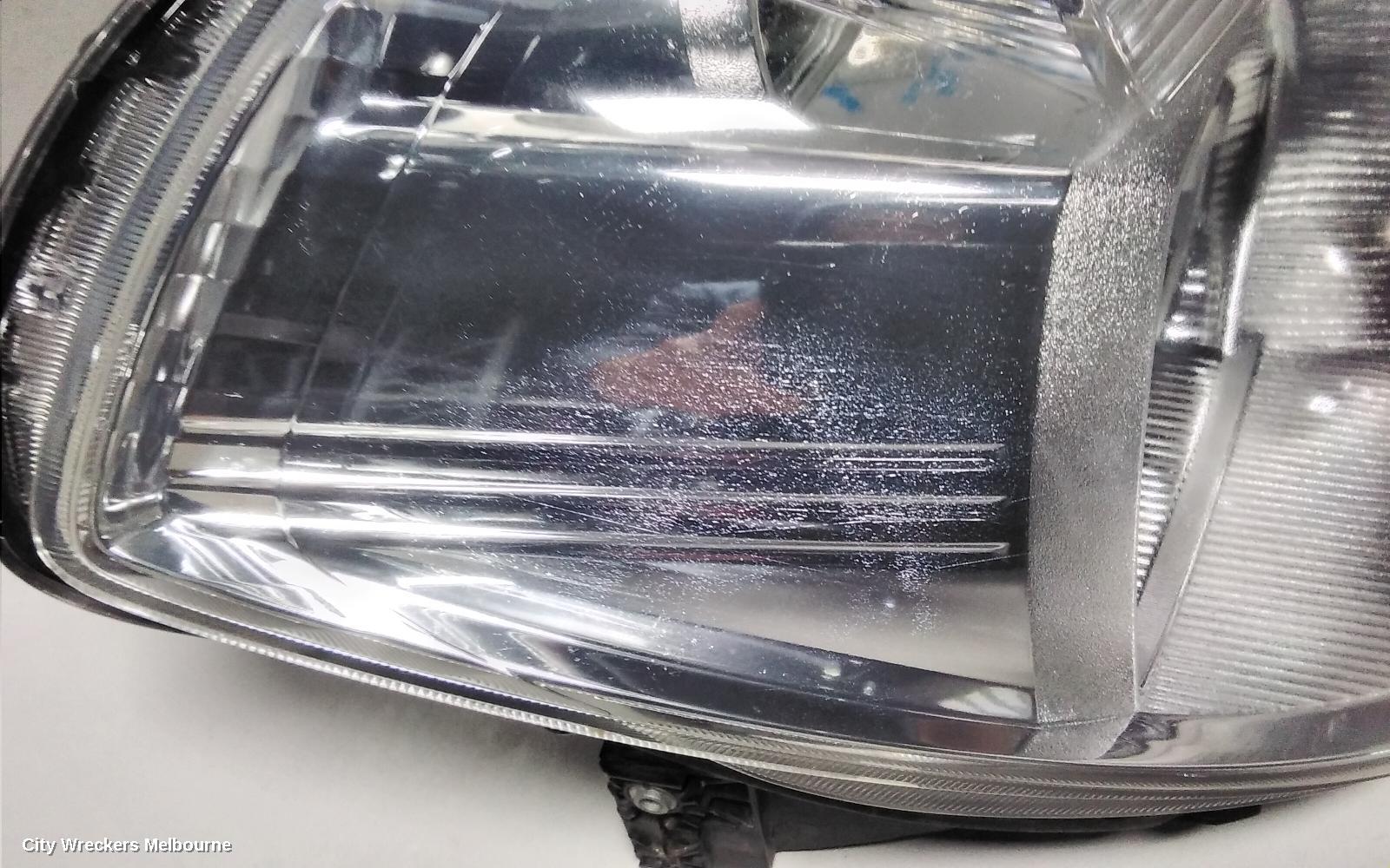 NISSAN TIIDA RIGHT HEADLAMP, C11, 09/2004 - 02/2010 (AUS ONLY)